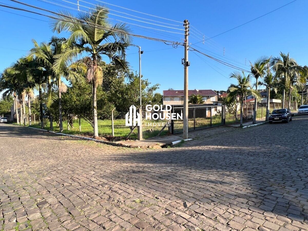 Terreno plano de esquina no bairro Alto do Parque em Lajeado/RS