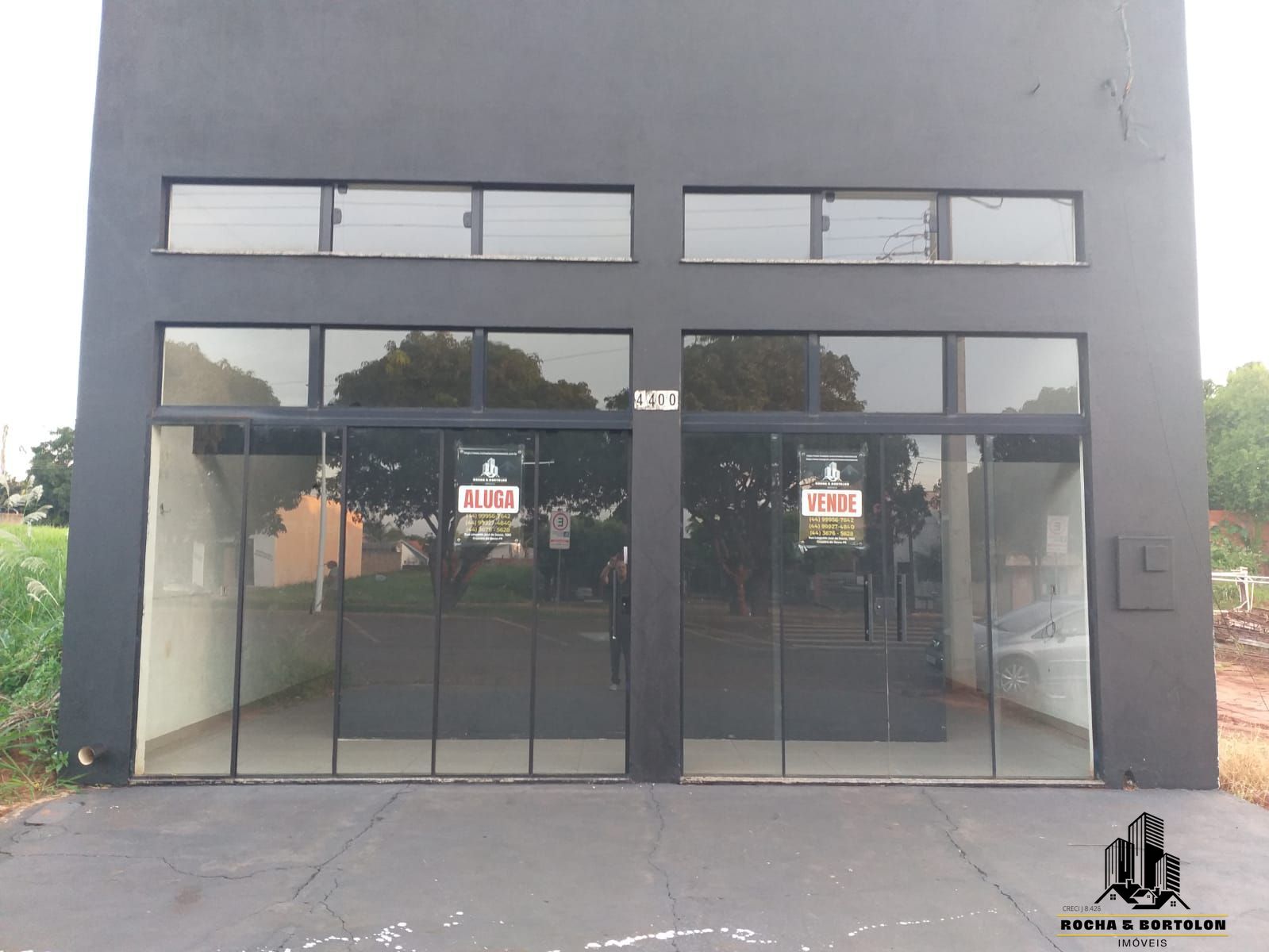 Loja-Salão à venda, 150m² - Foto 1