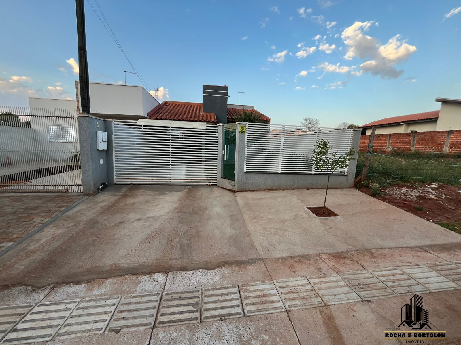 Casa, 3 quartos, 110 m² - Foto 1