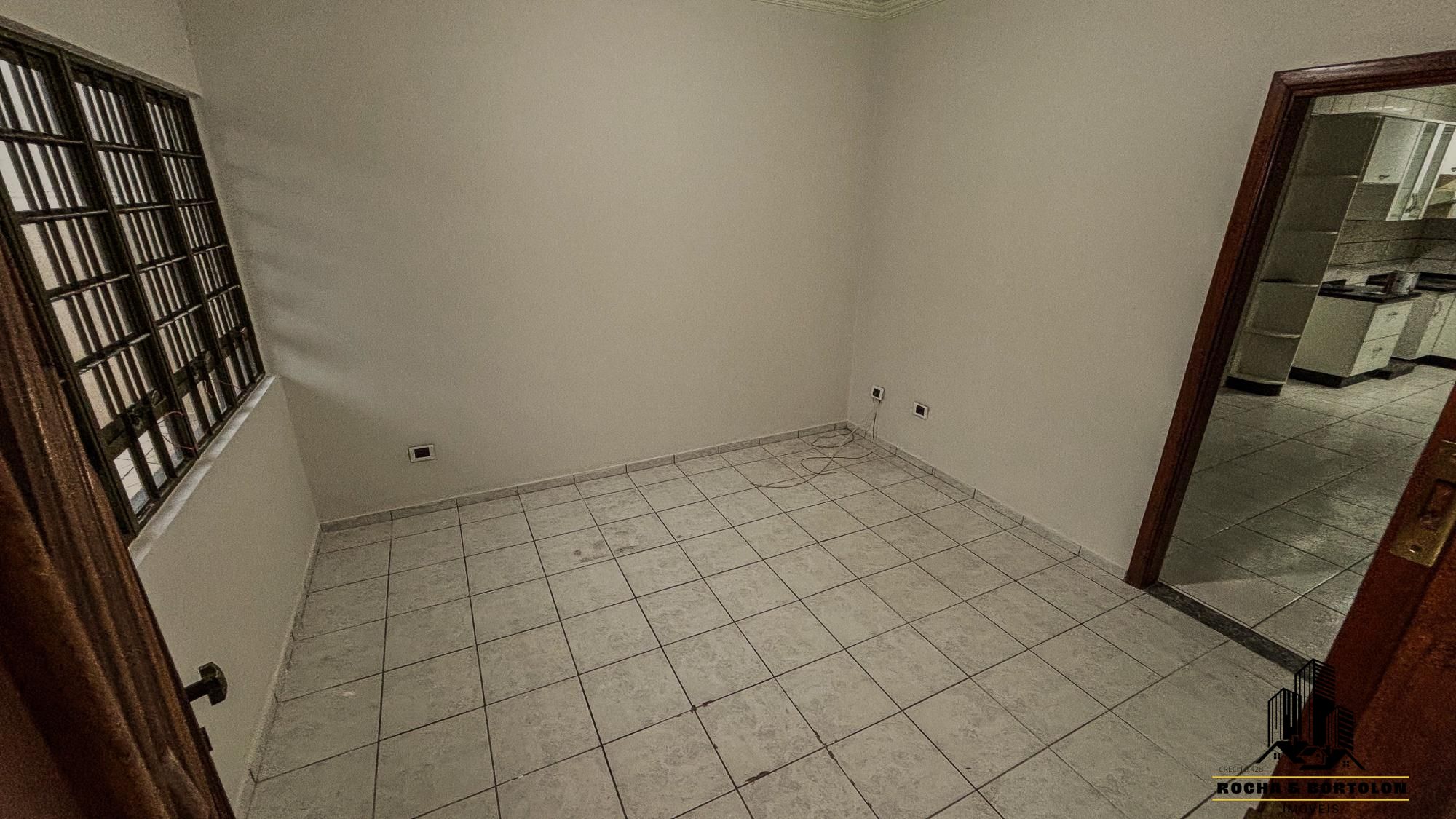 Casa à venda com 3 quartos, 296m² - Foto 17