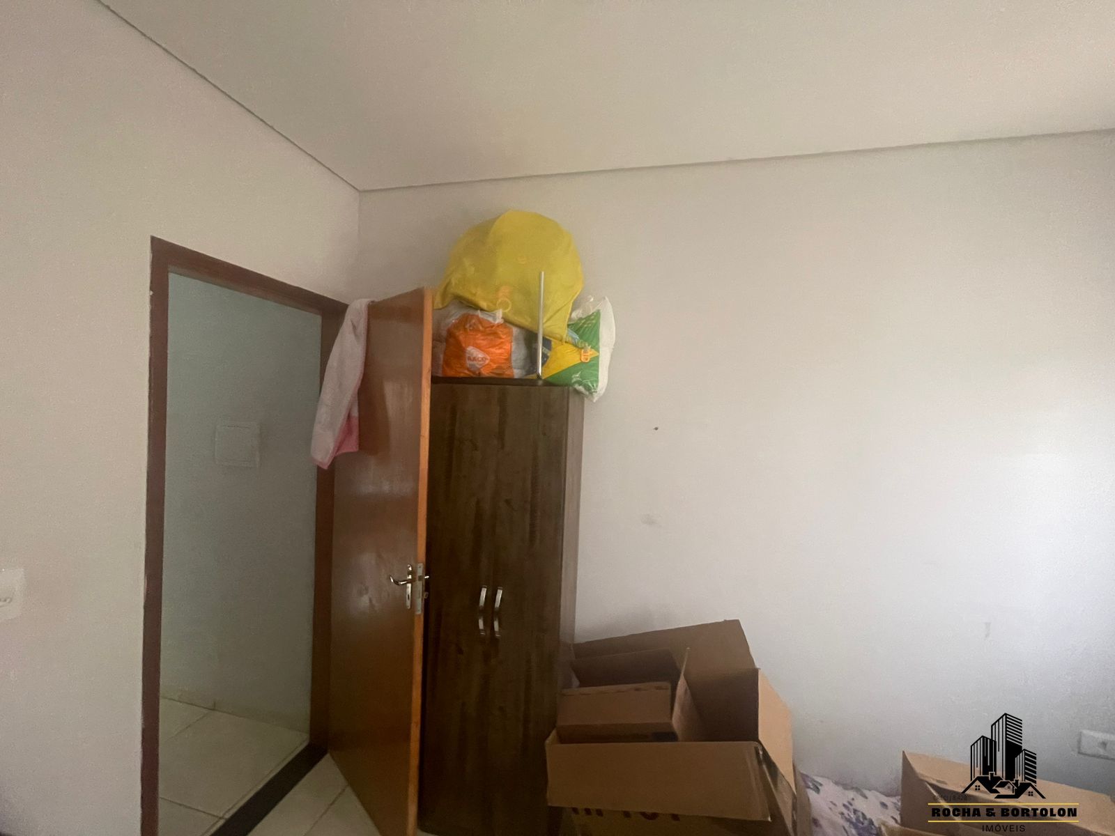 Casa à venda e aluguel com 3 quartos, 86m² - Foto 4