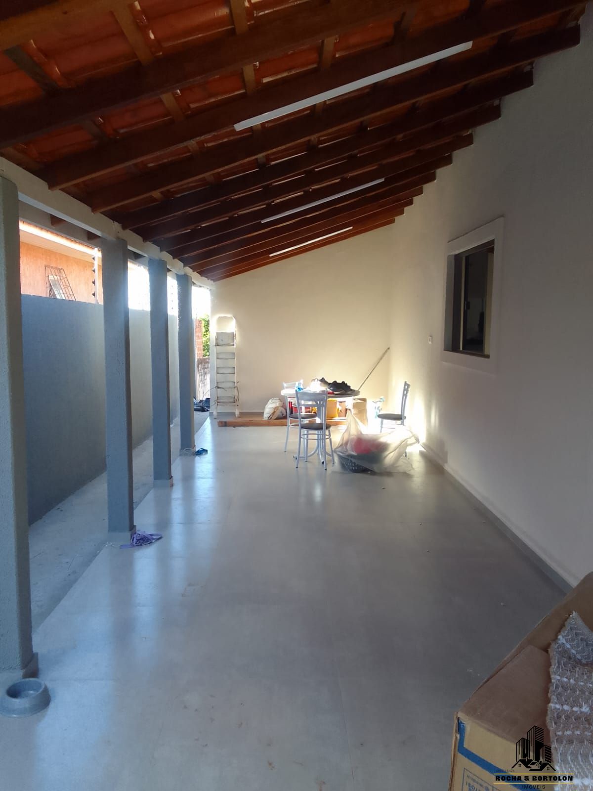 Casa à venda com 3 quartos, 108m² - Foto 14