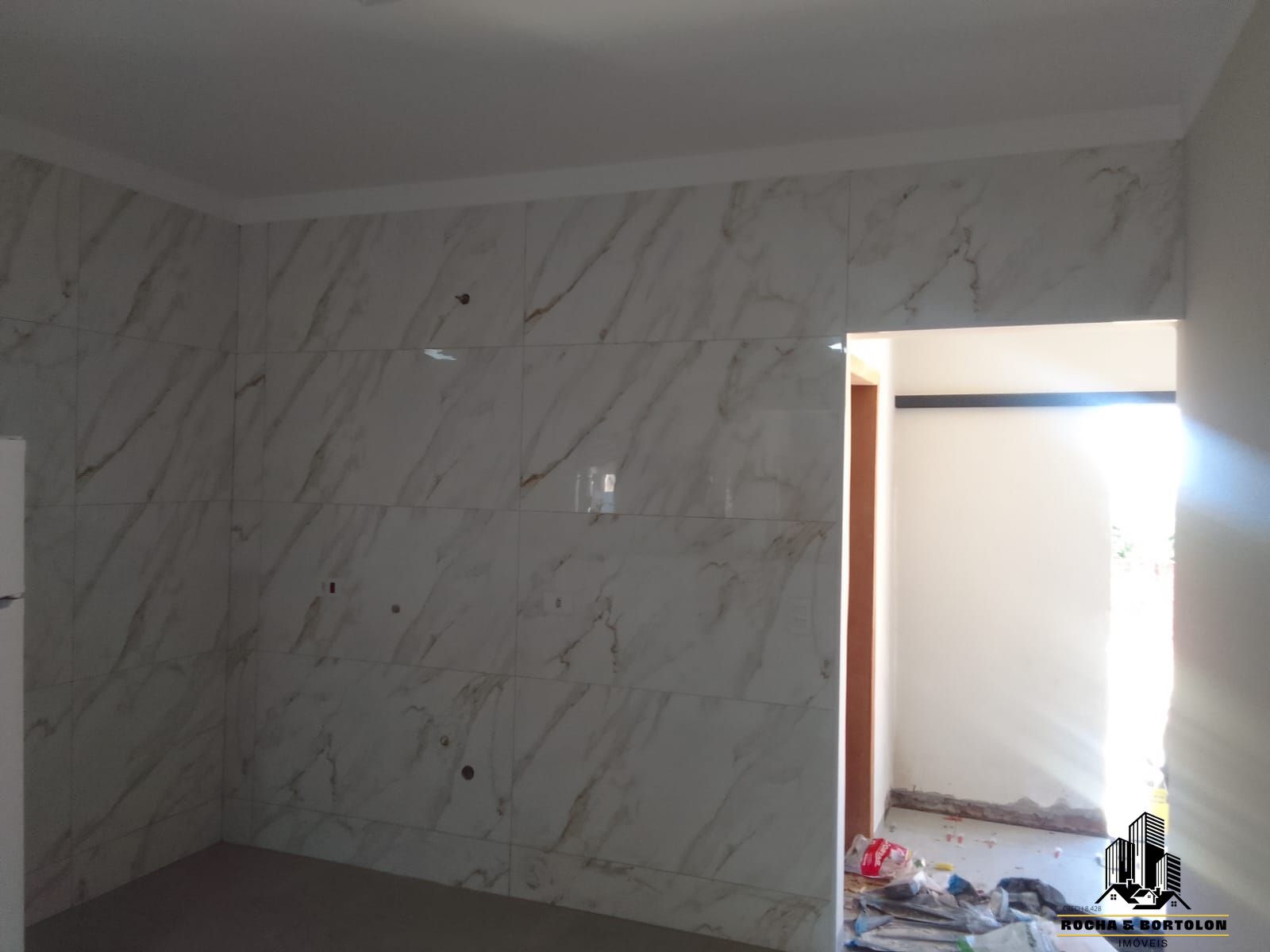 Casa à venda com 3 quartos, 108m² - Foto 8