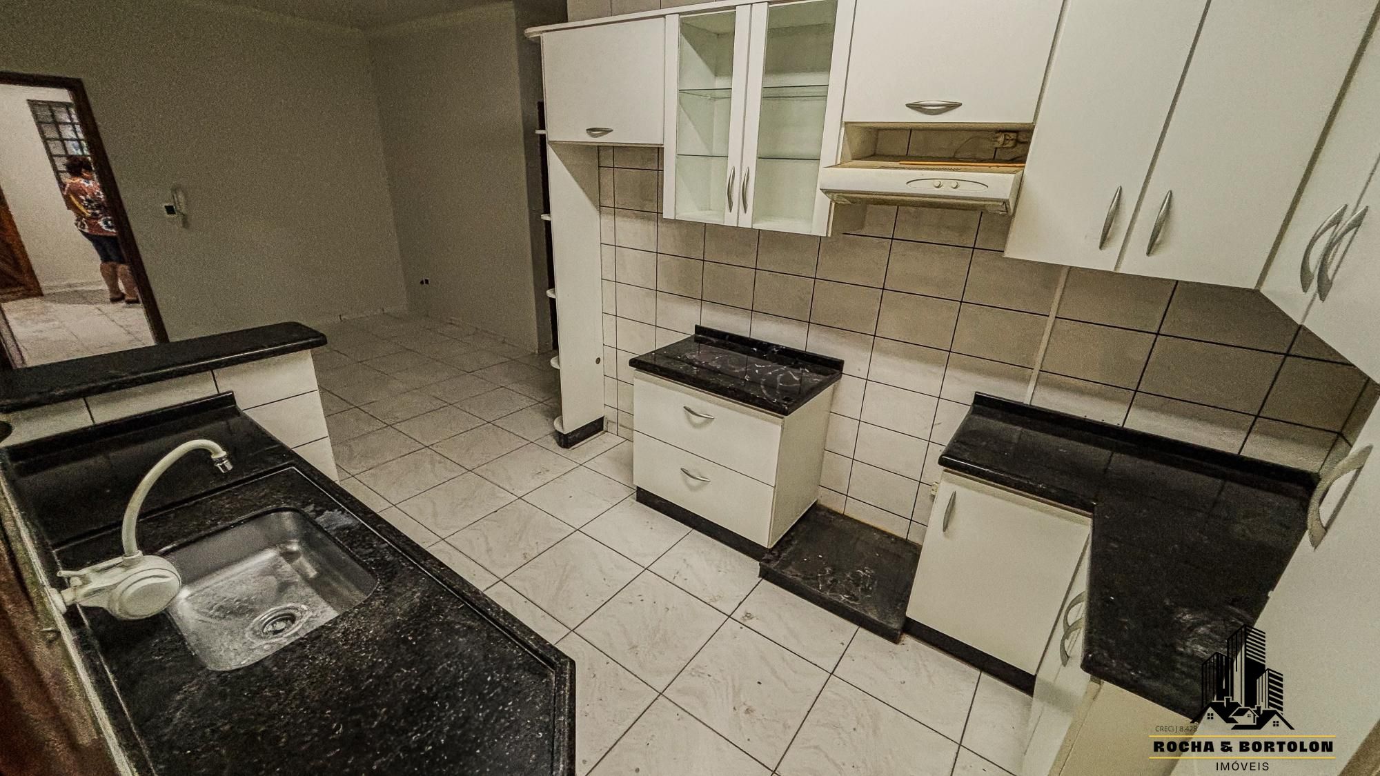 Casa à venda com 3 quartos, 296m² - Foto 13