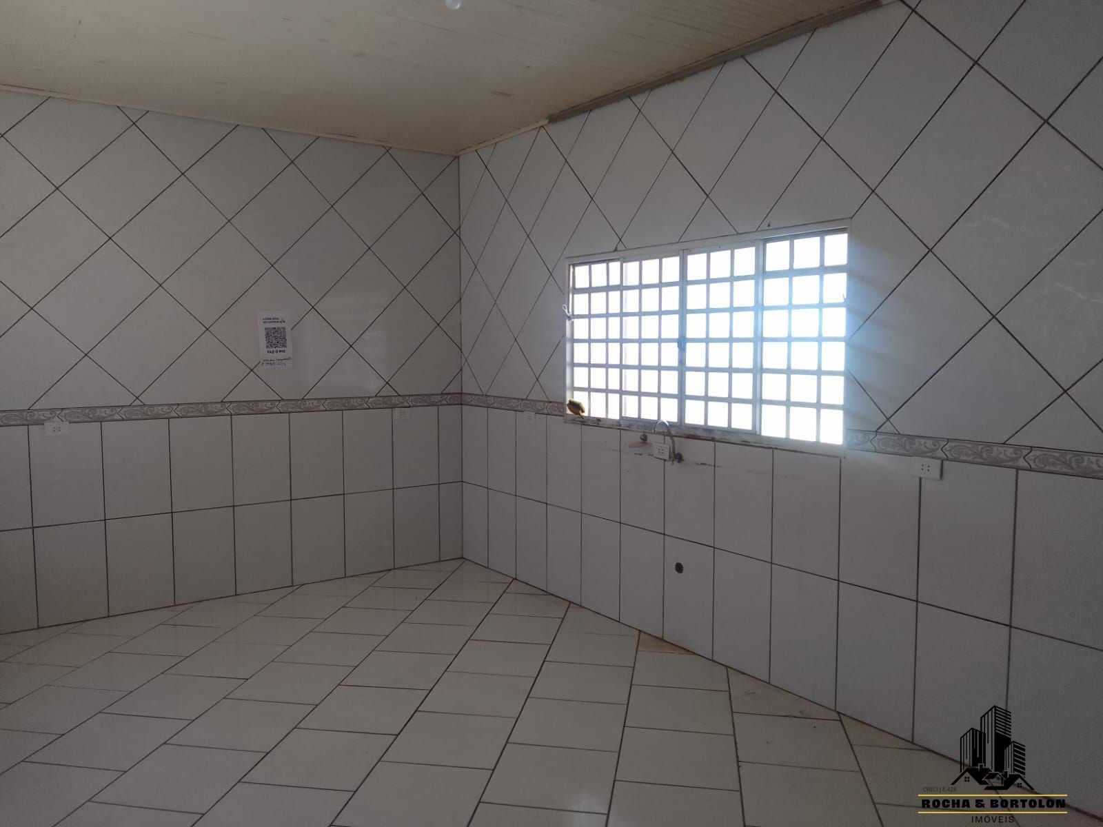 Casa para alugar com 2 quartos, 195m² - Foto 3