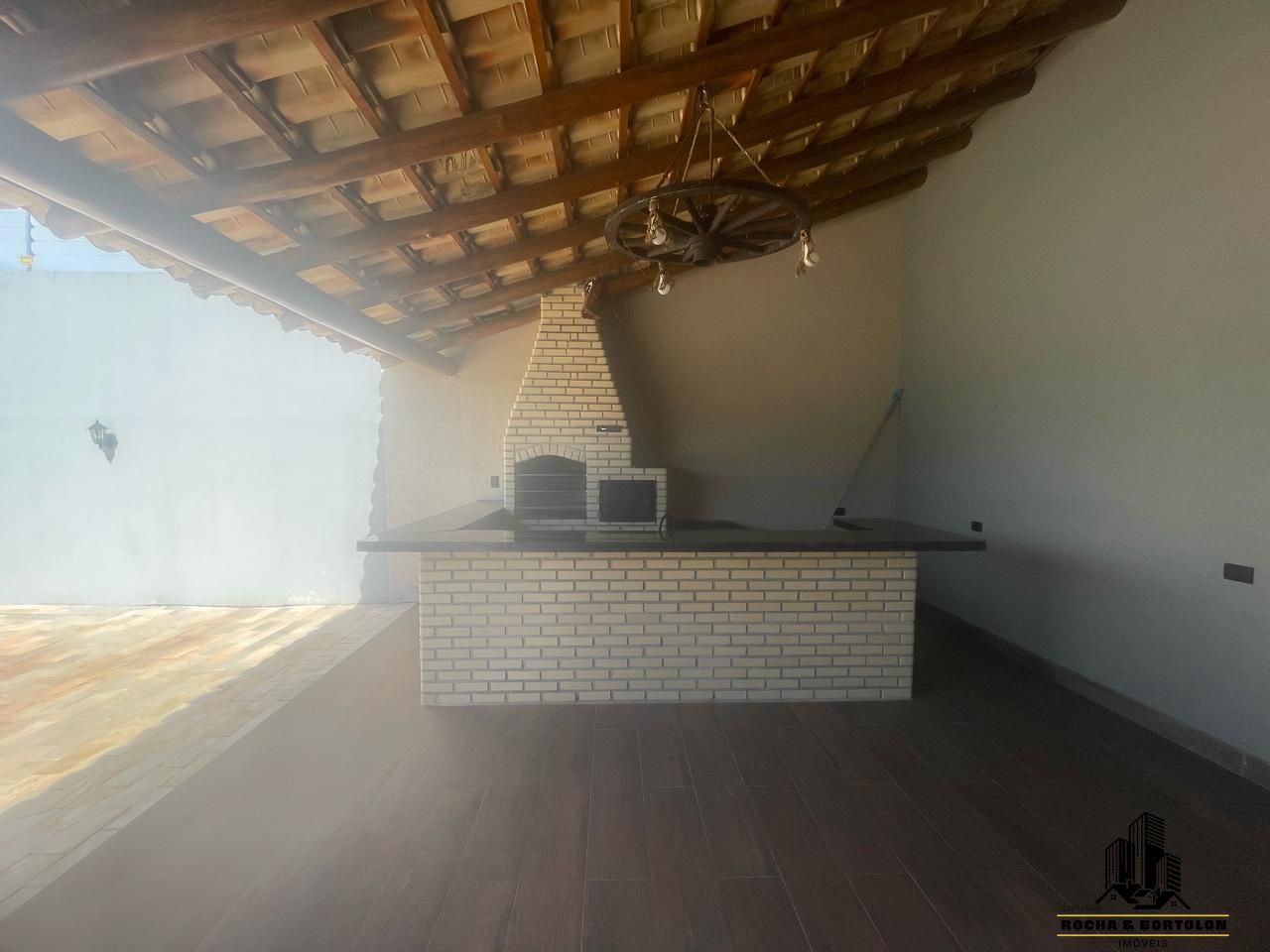 Prédio Inteiro à venda com 1 quarto, 97m² - Foto 9