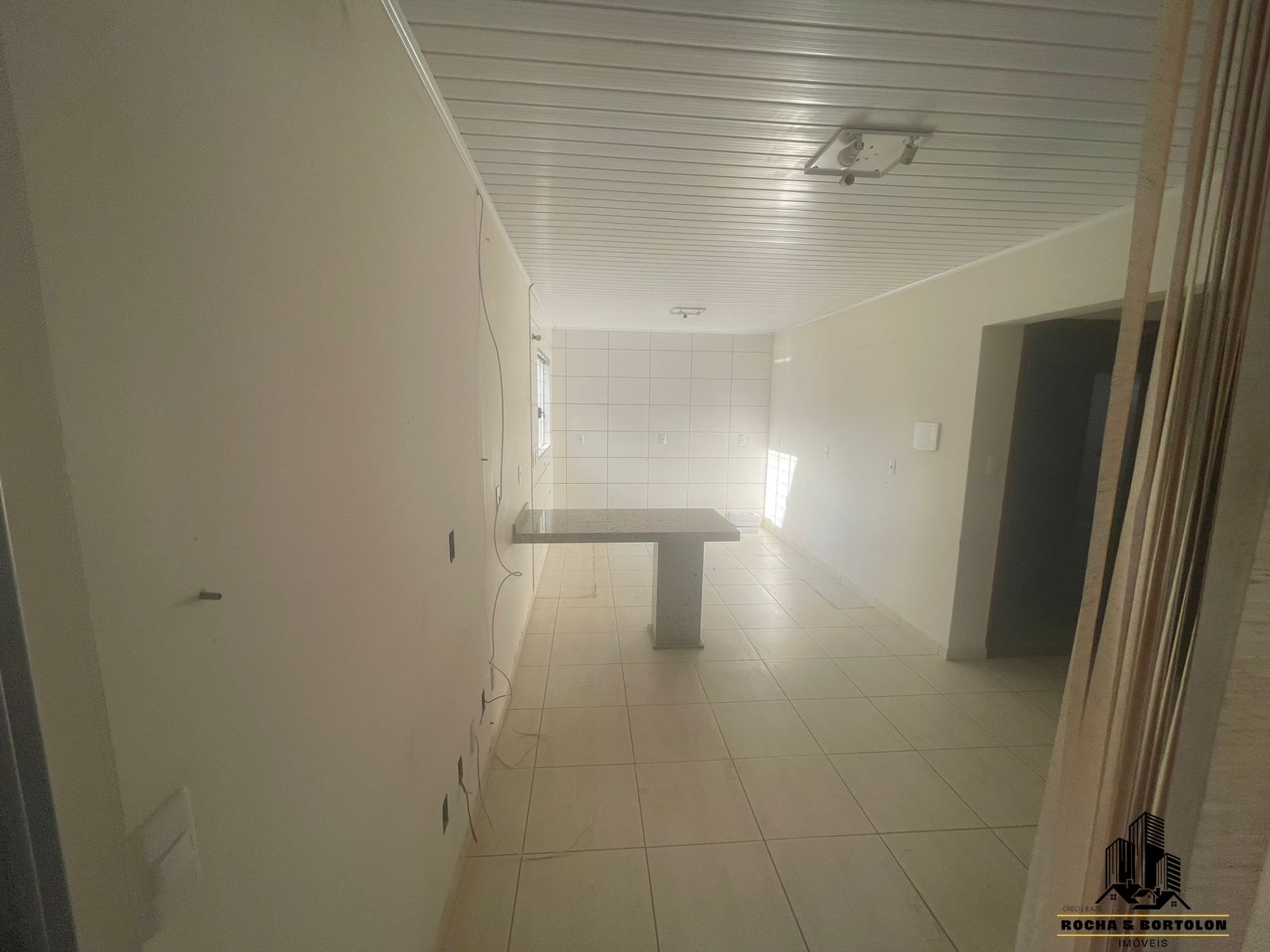 Casa à venda com 5 quartos, 350m² - Foto 10