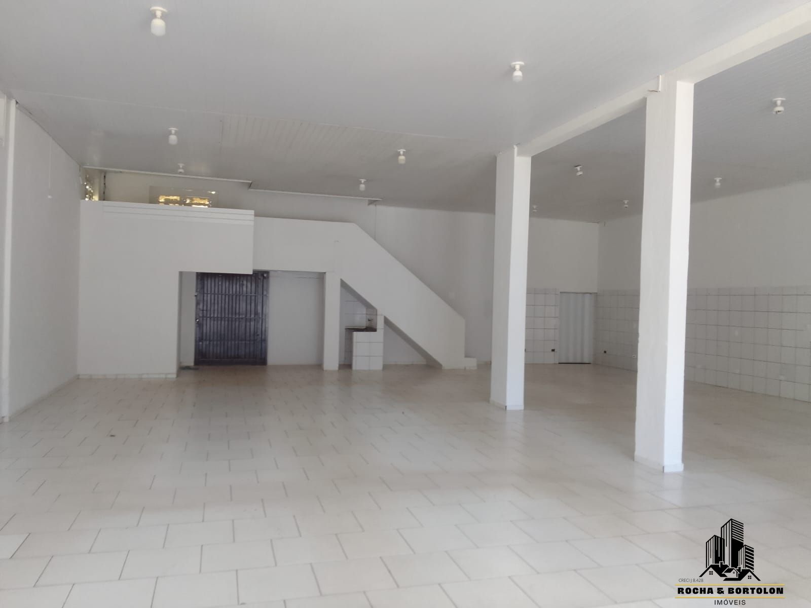 Conjunto Comercial-Sala à venda e aluguel com 1 quarto, 487m² - Foto 5