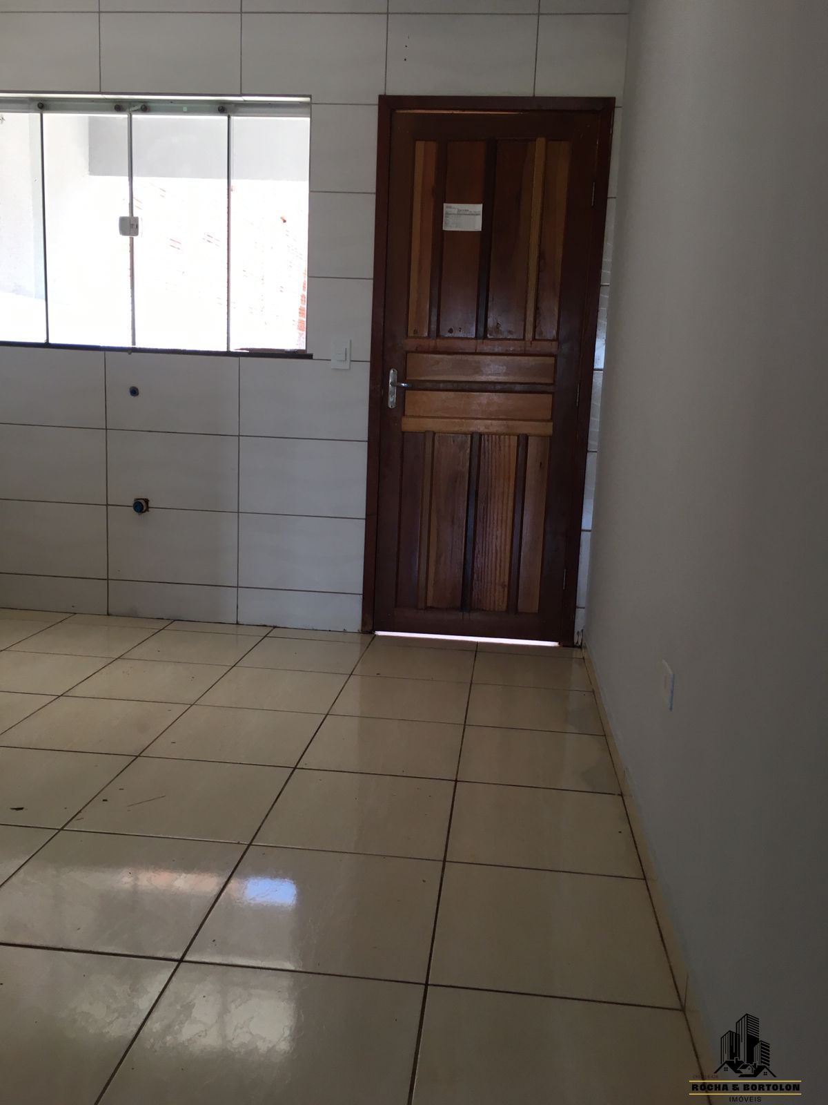 Casa à venda e aluguel com 2 quartos, 125m² - Foto 9