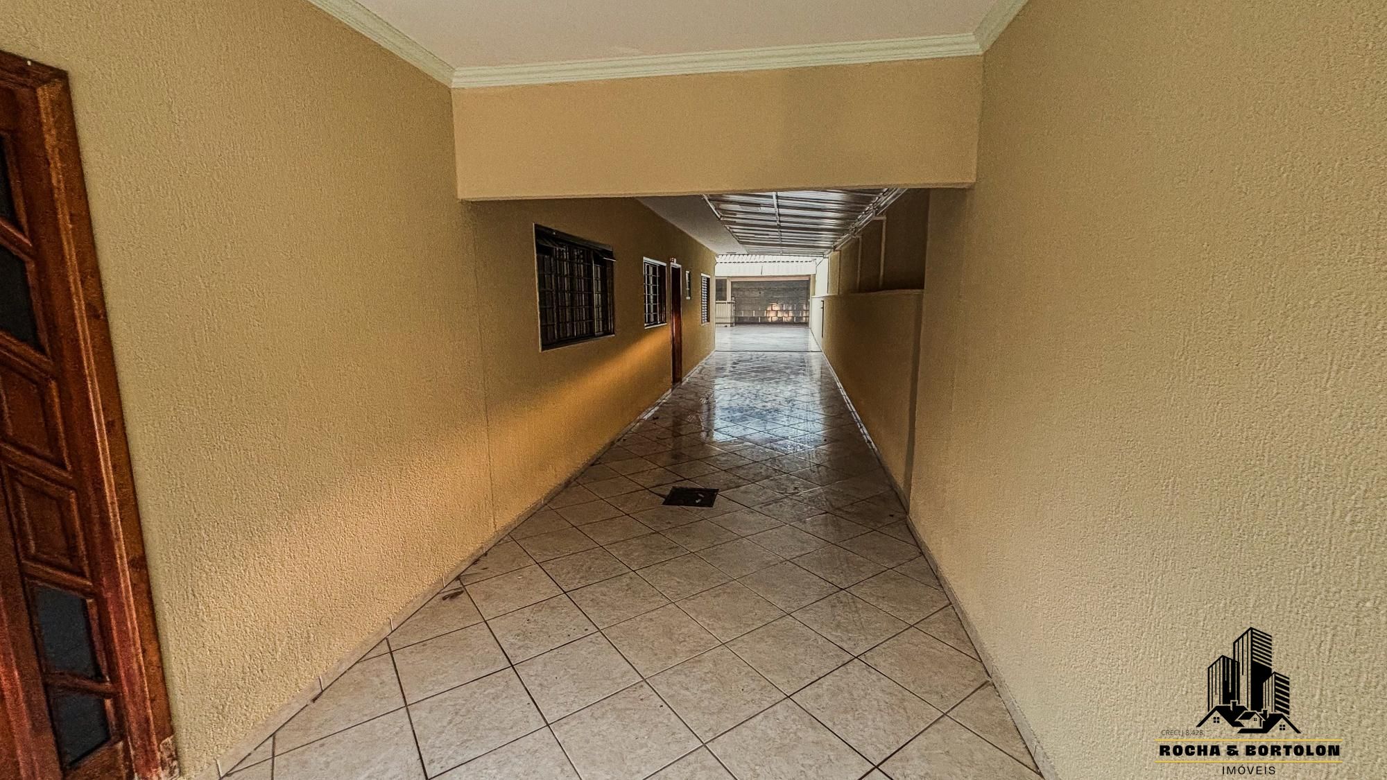 Casa à venda com 3 quartos, 296m² - Foto 5