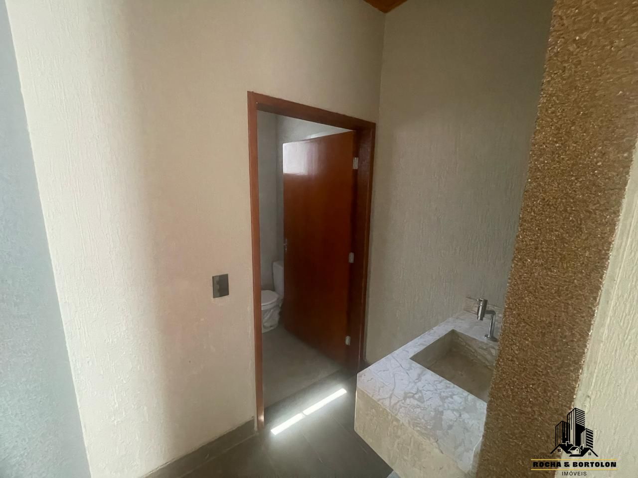 Prédio Inteiro à venda com 1 quarto, 97m² - Foto 12