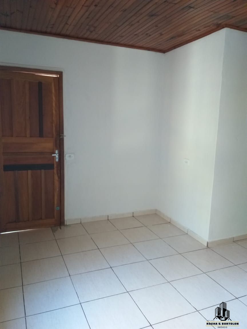 Casa à venda com 2 quartos, 60m² - Foto 9