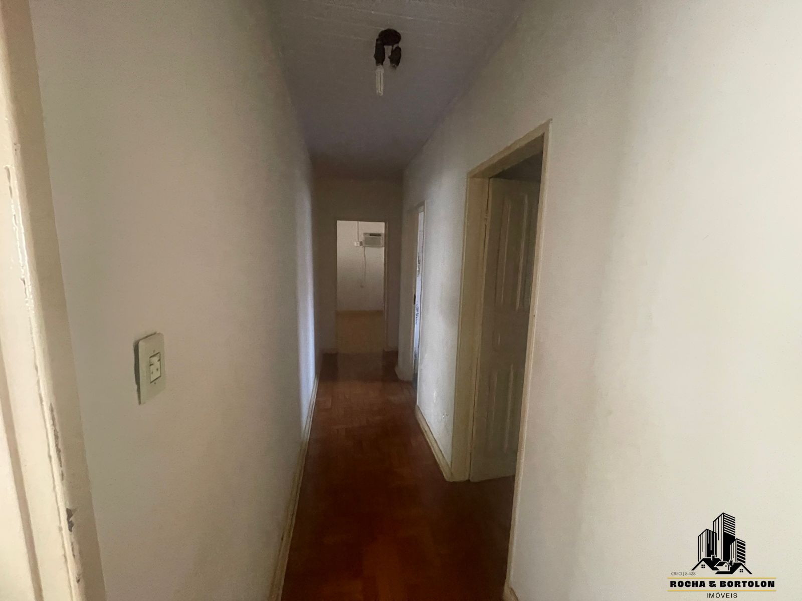 Casa à venda com 5 quartos, 350m² - Foto 50