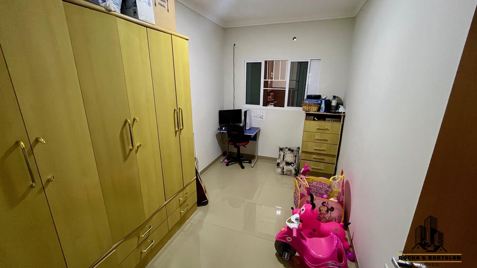 Casa à venda com 3 quartos, 110m² - Foto 5