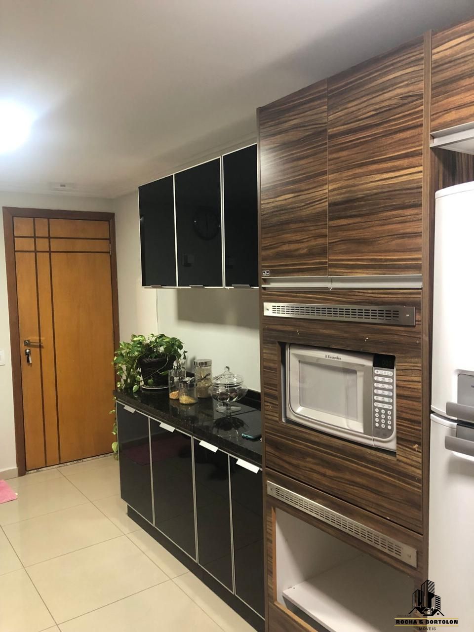 Apartamento à venda com 3 quartos, 195m² - Foto 19