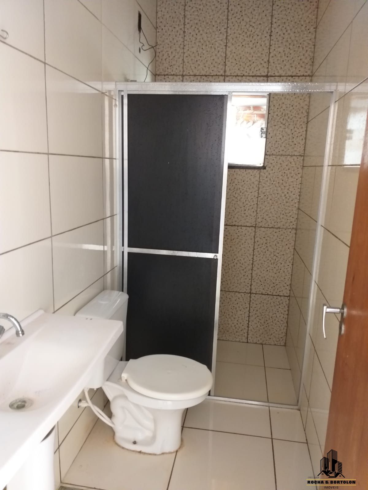 Casa à venda com 3 quartos, 70m² - Foto 10