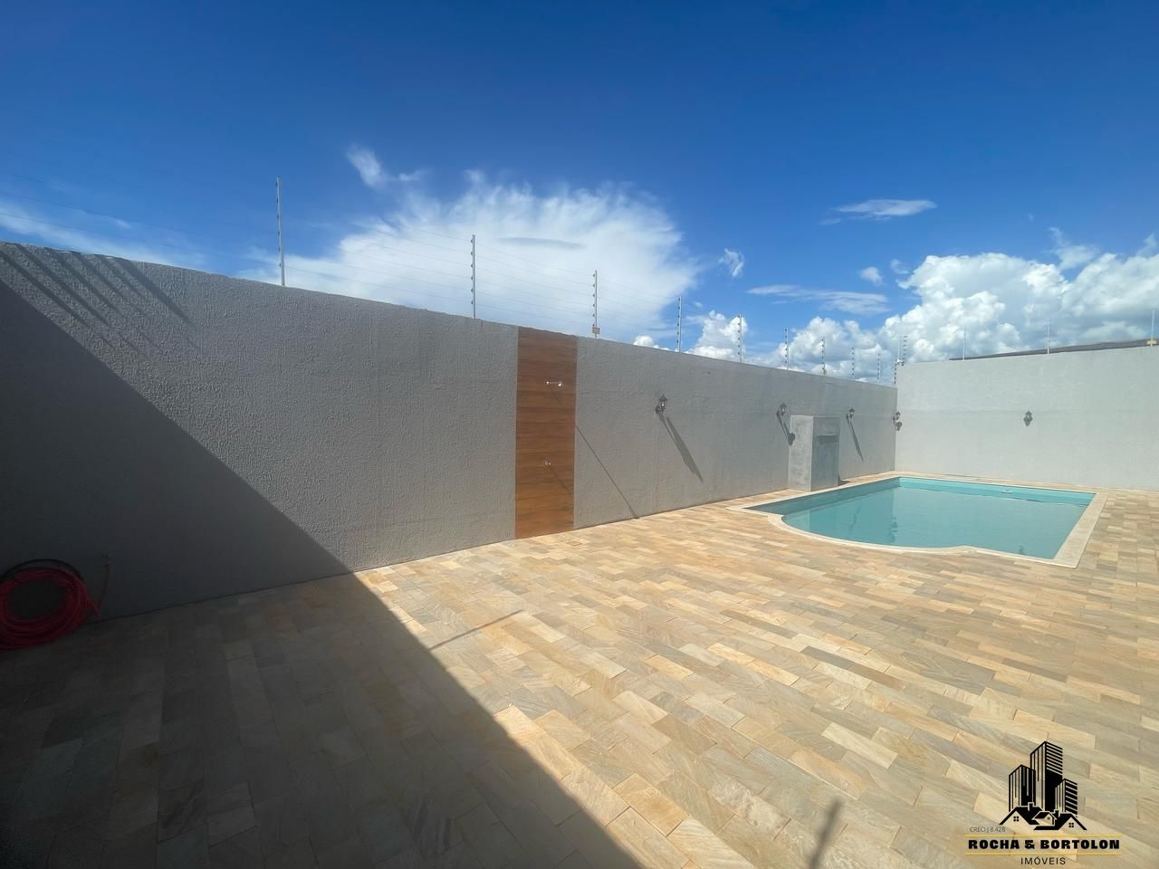 Prédio Inteiro à venda com 1 quarto, 97m² - Foto 6