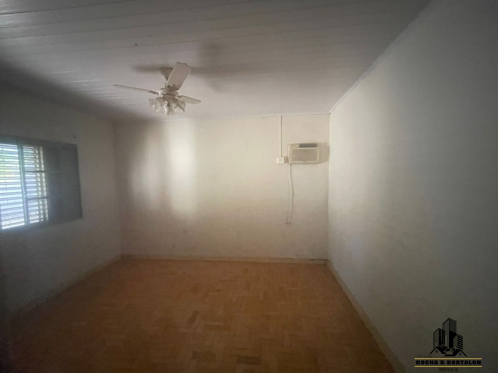 Casa à venda com 5 quartos, 350m² - Foto 64