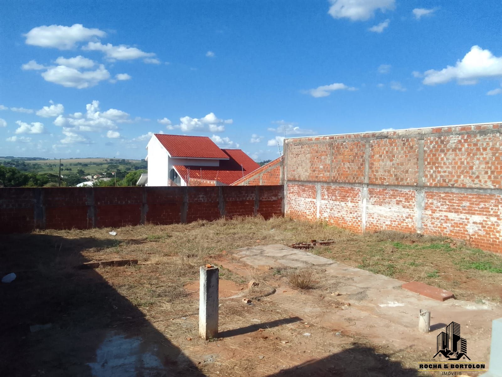 Casa à venda com 3 quartos, 108m² - Foto 16