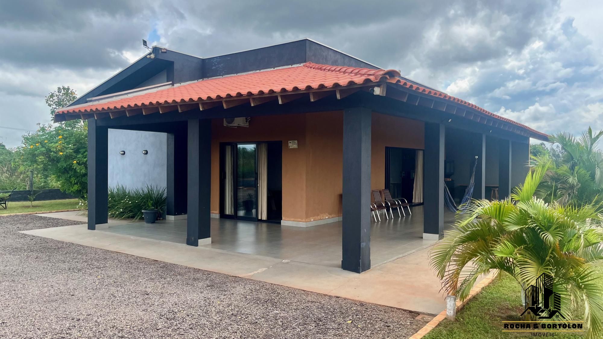 Fazenda à venda com 2 quartos, 150m² - Foto 3