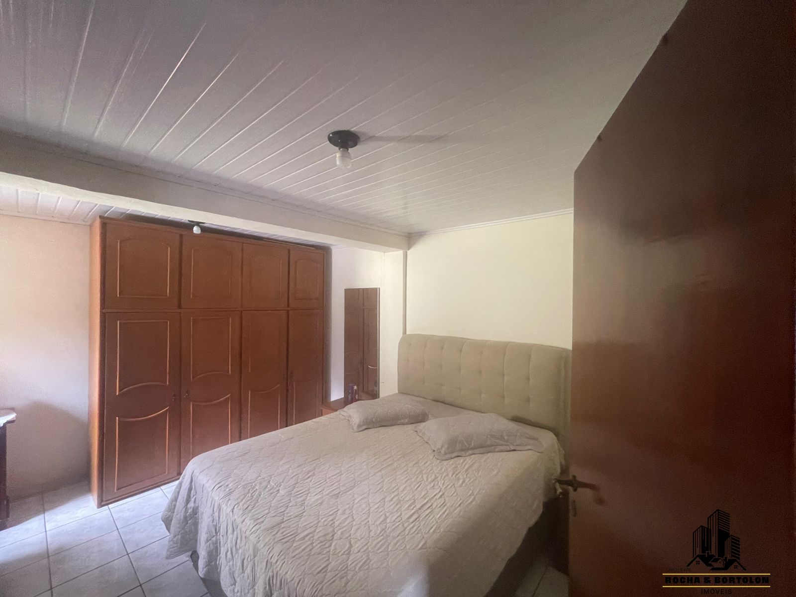 Casa à venda e aluguel com 2 quartos, 220m² - Foto 10