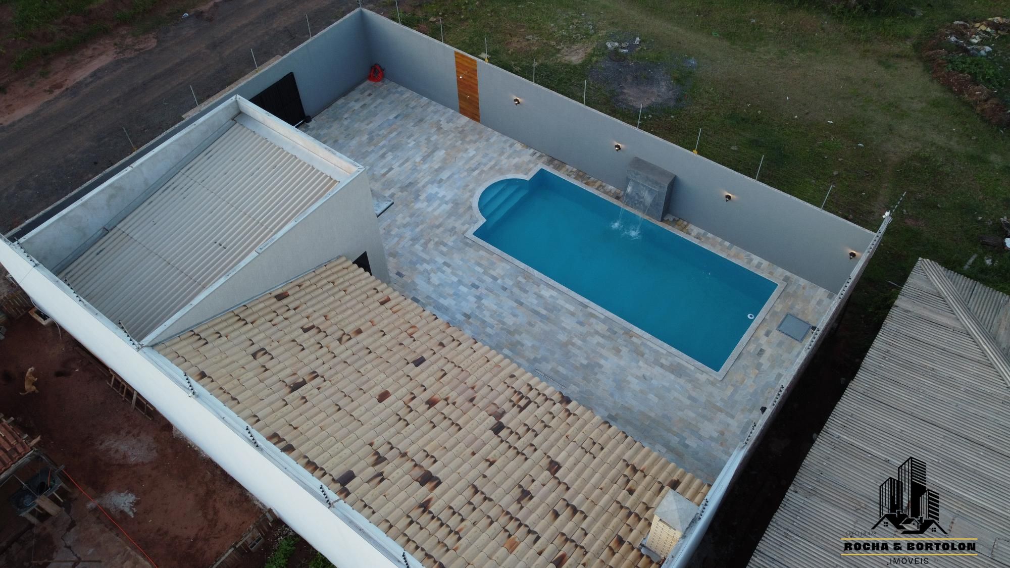 Prédio Inteiro à venda com 1 quarto, 97m² - Foto 1