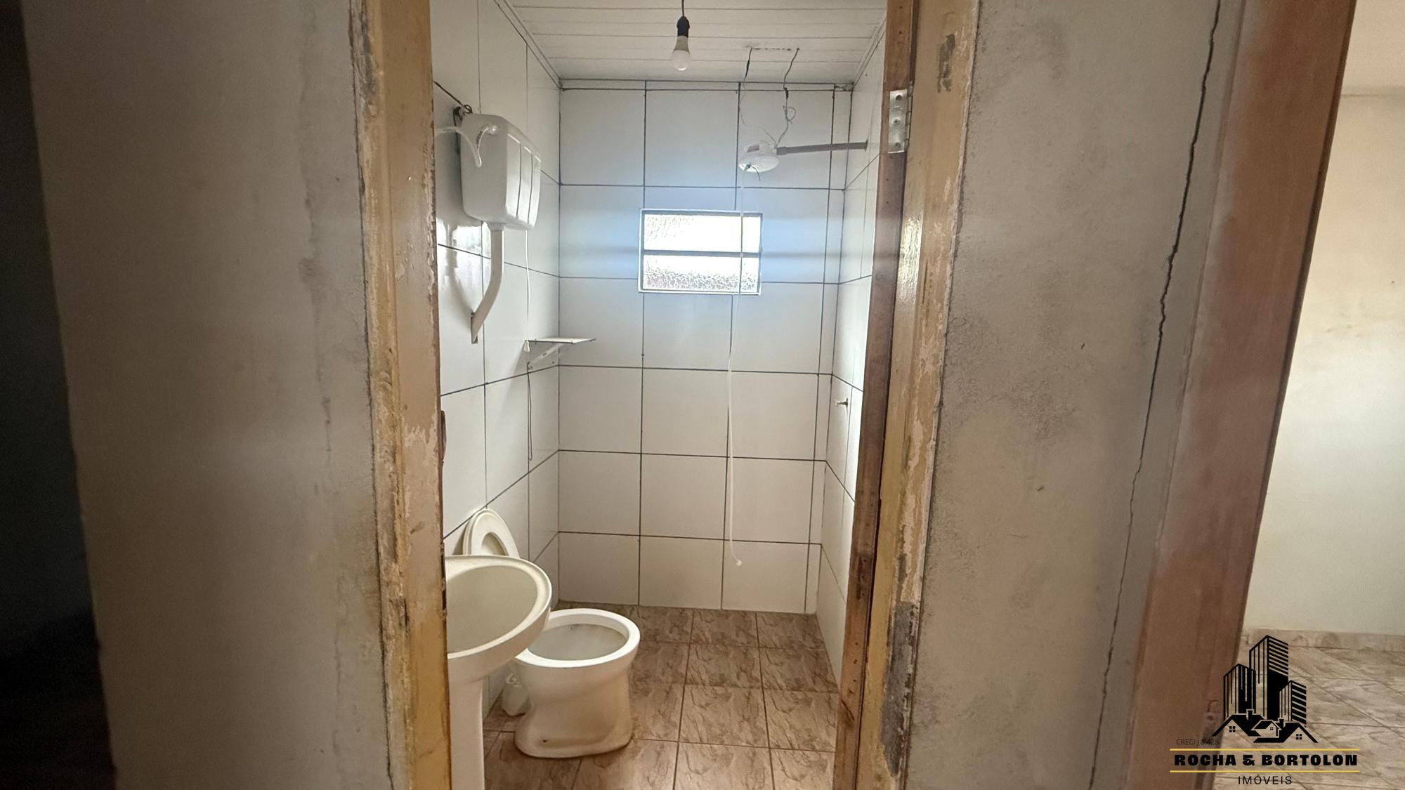 Casa à venda e aluguel com 2 quartos, 250m² - Foto 6