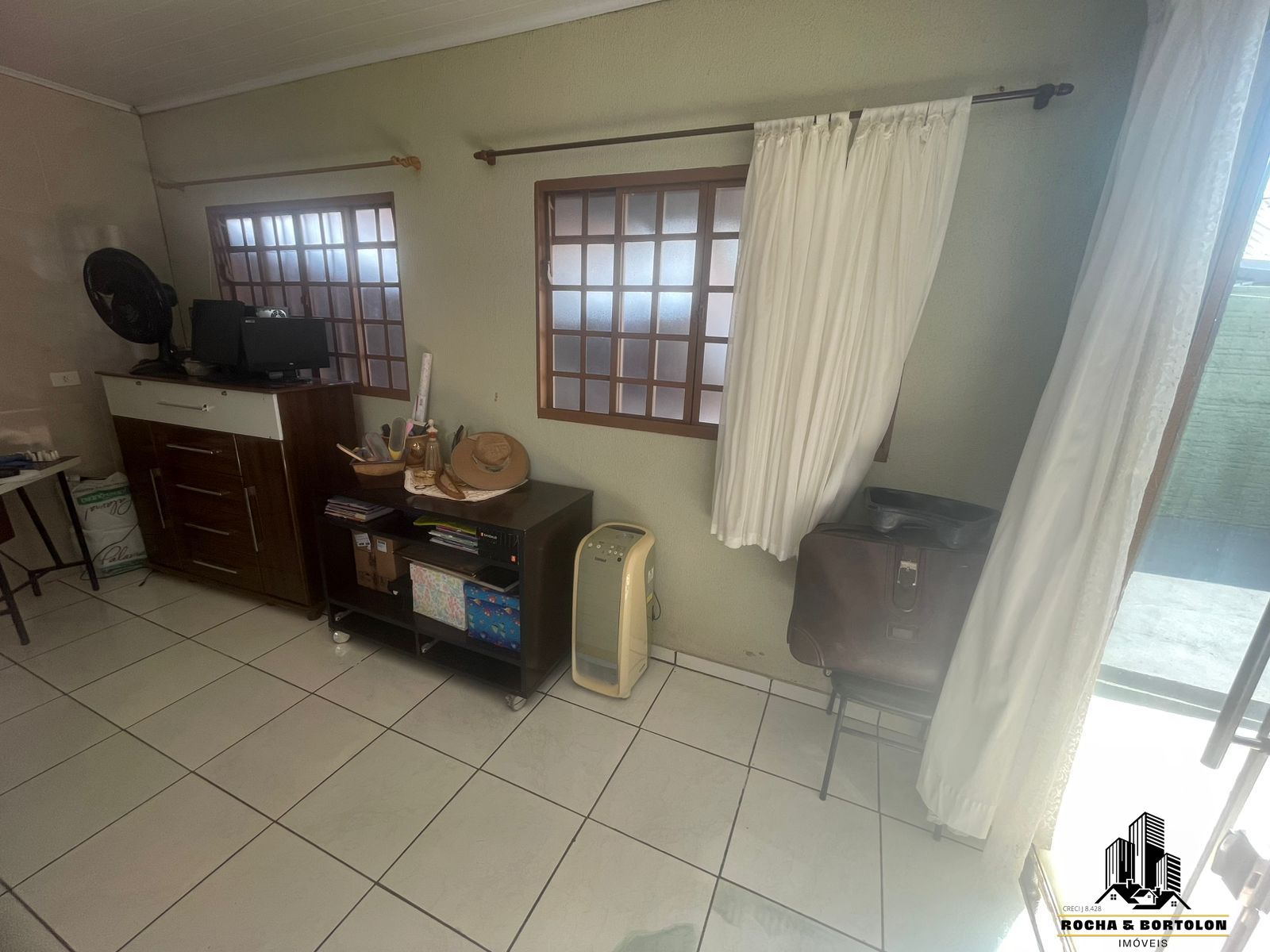 Casa à venda e aluguel com 2 quartos, 220m² - Foto 27