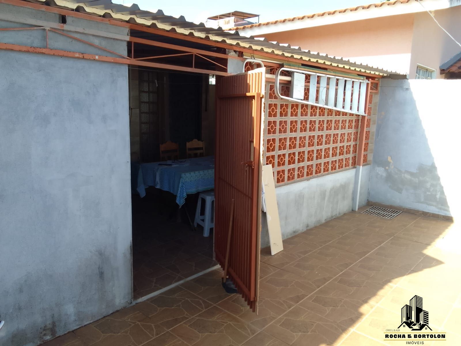 Casa à venda com 2 quartos, 102m² - Foto 15