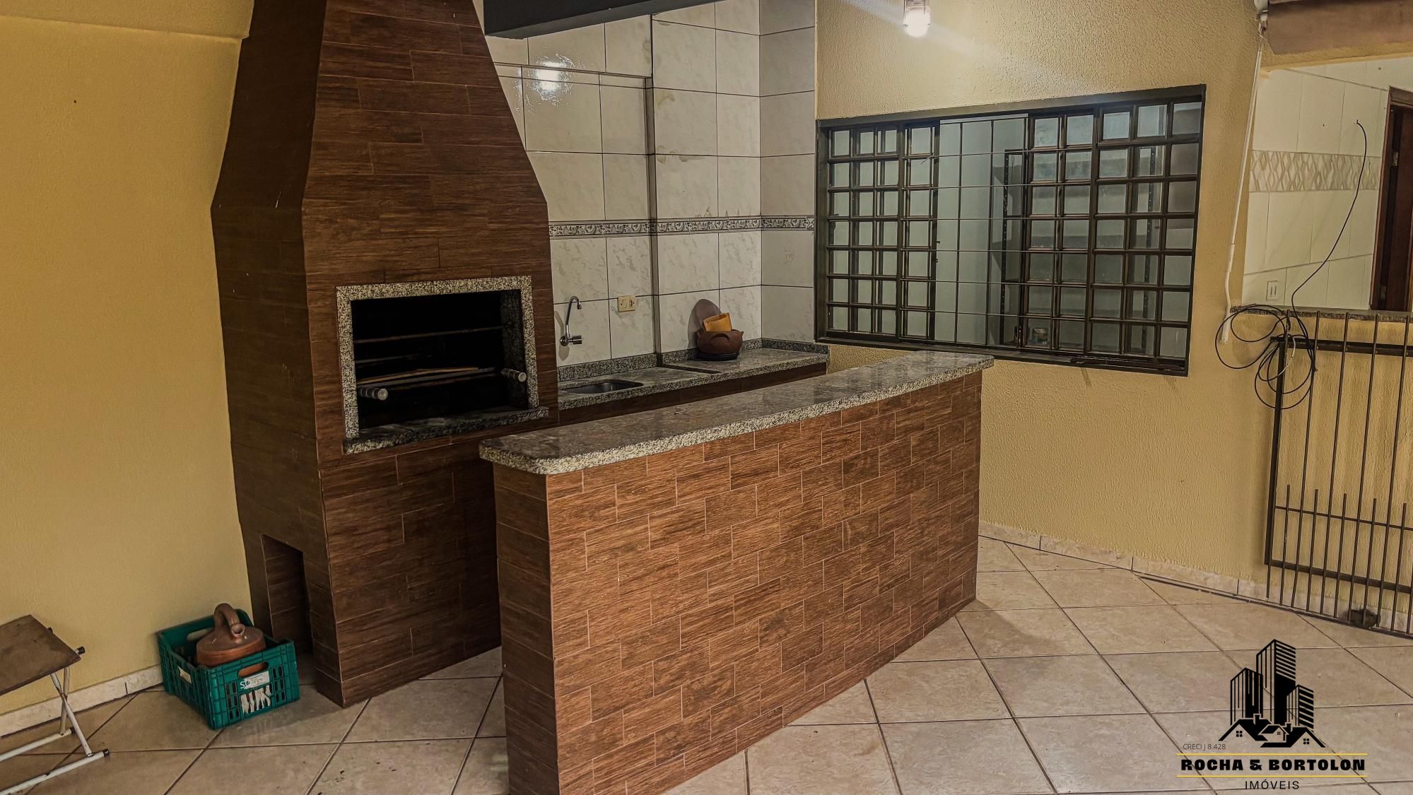 Casa à venda com 3 quartos, 296m² - Foto 6