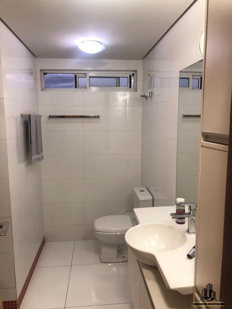 Apartamento à venda com 3 quartos, 195m² - Foto 11