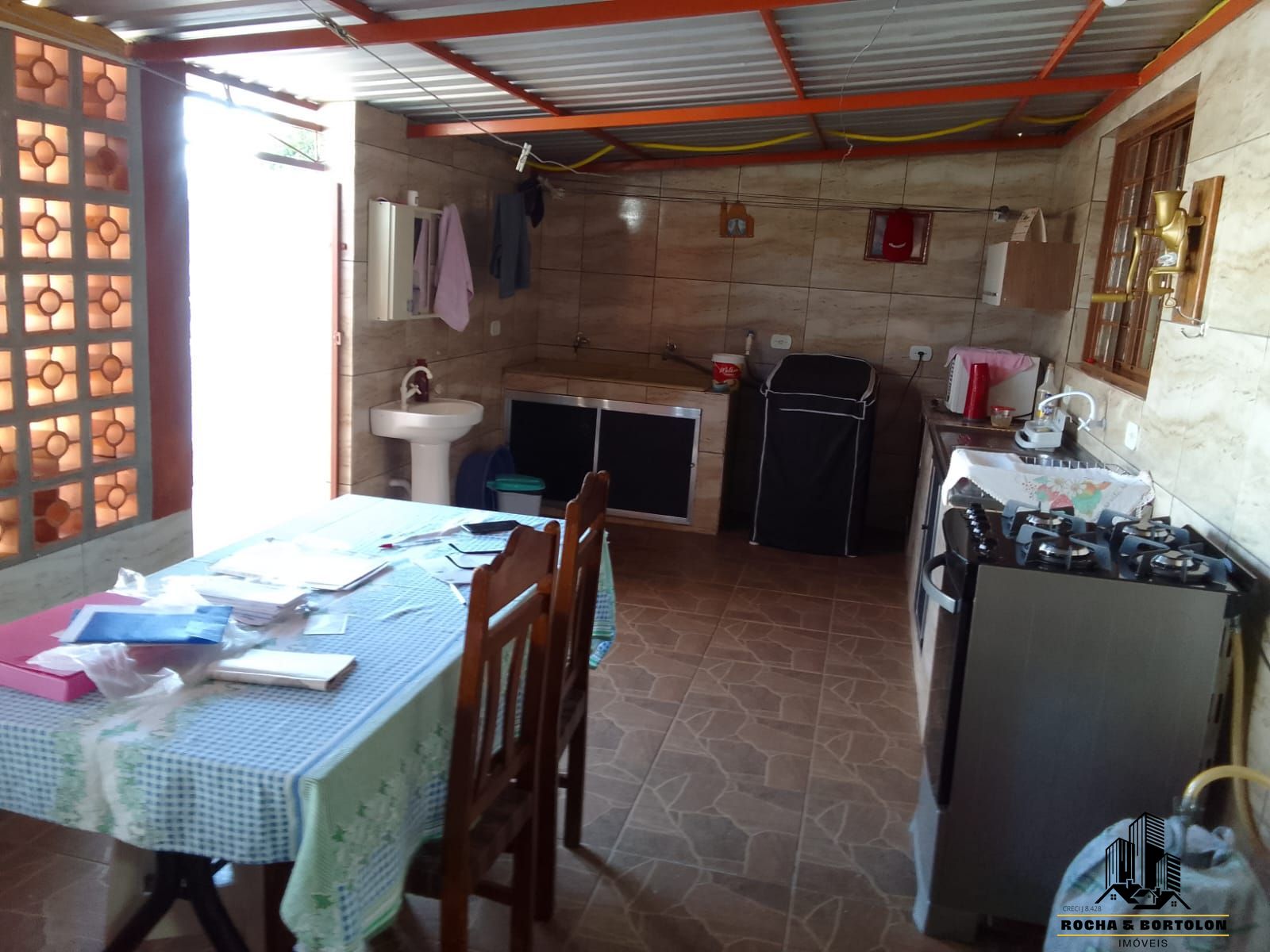 Casa à venda com 2 quartos, 102m² - Foto 12