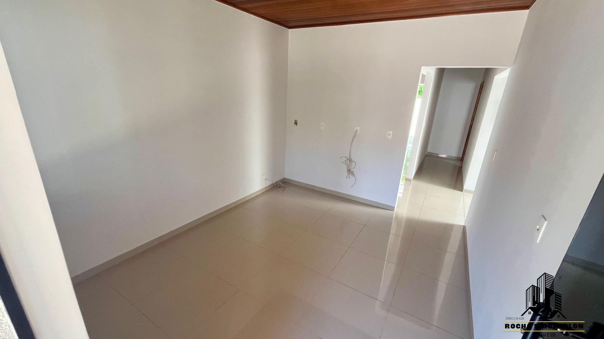 Casa à venda com 2 quartos, 104m² - Foto 3