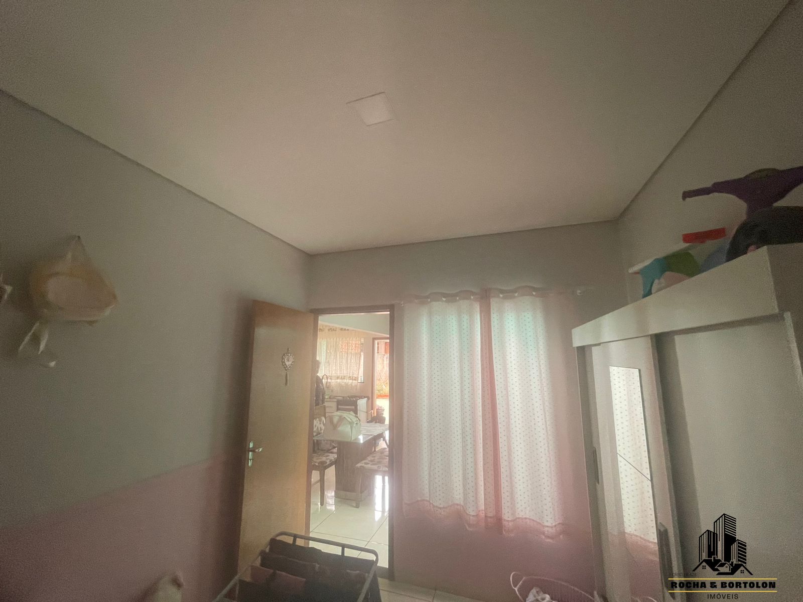 Casa à venda e aluguel com 3 quartos, 86m² - Foto 9