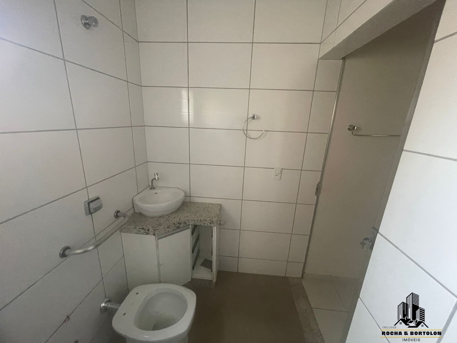 Casa à venda com 5 quartos, 350m² - Foto 17