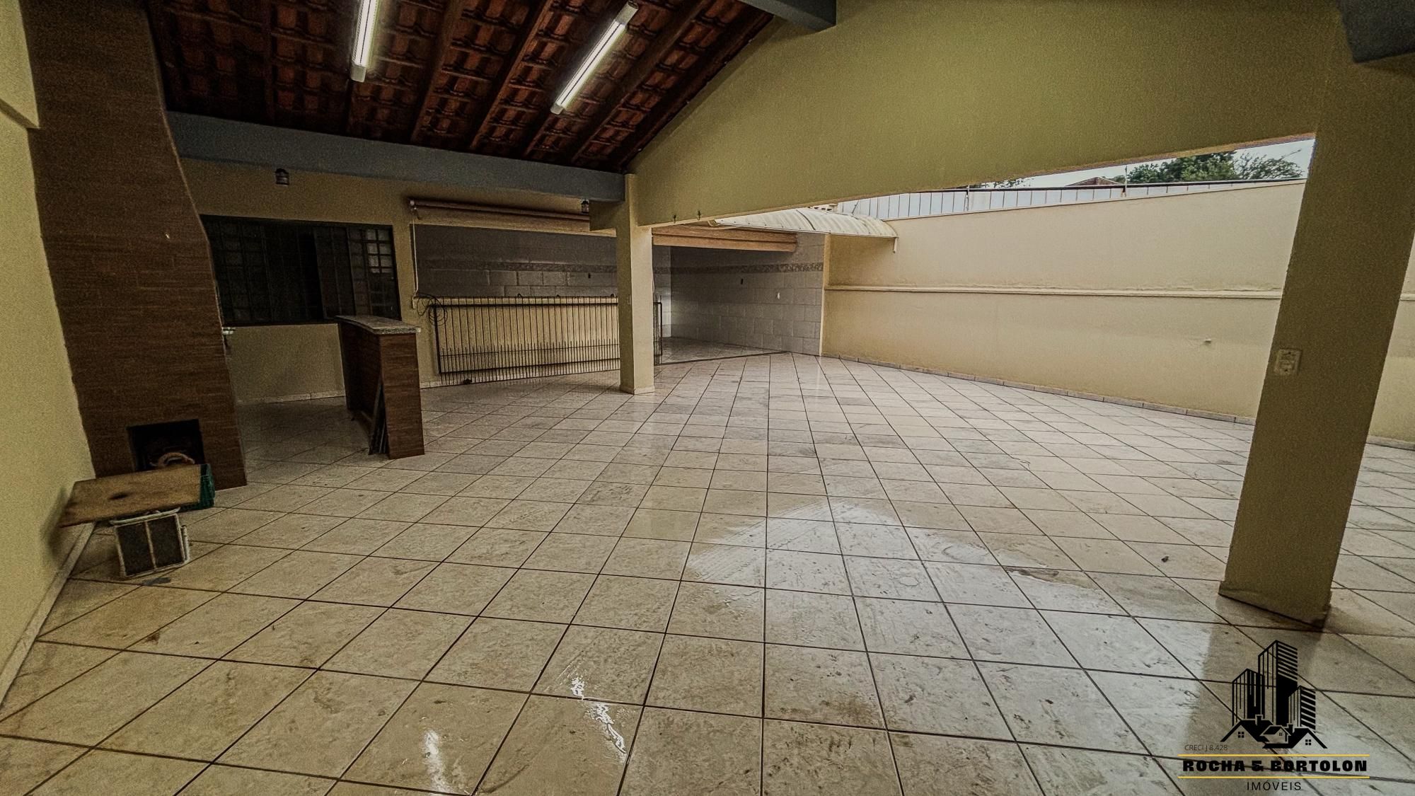 Casa à venda com 3 quartos, 296m² - Foto 10