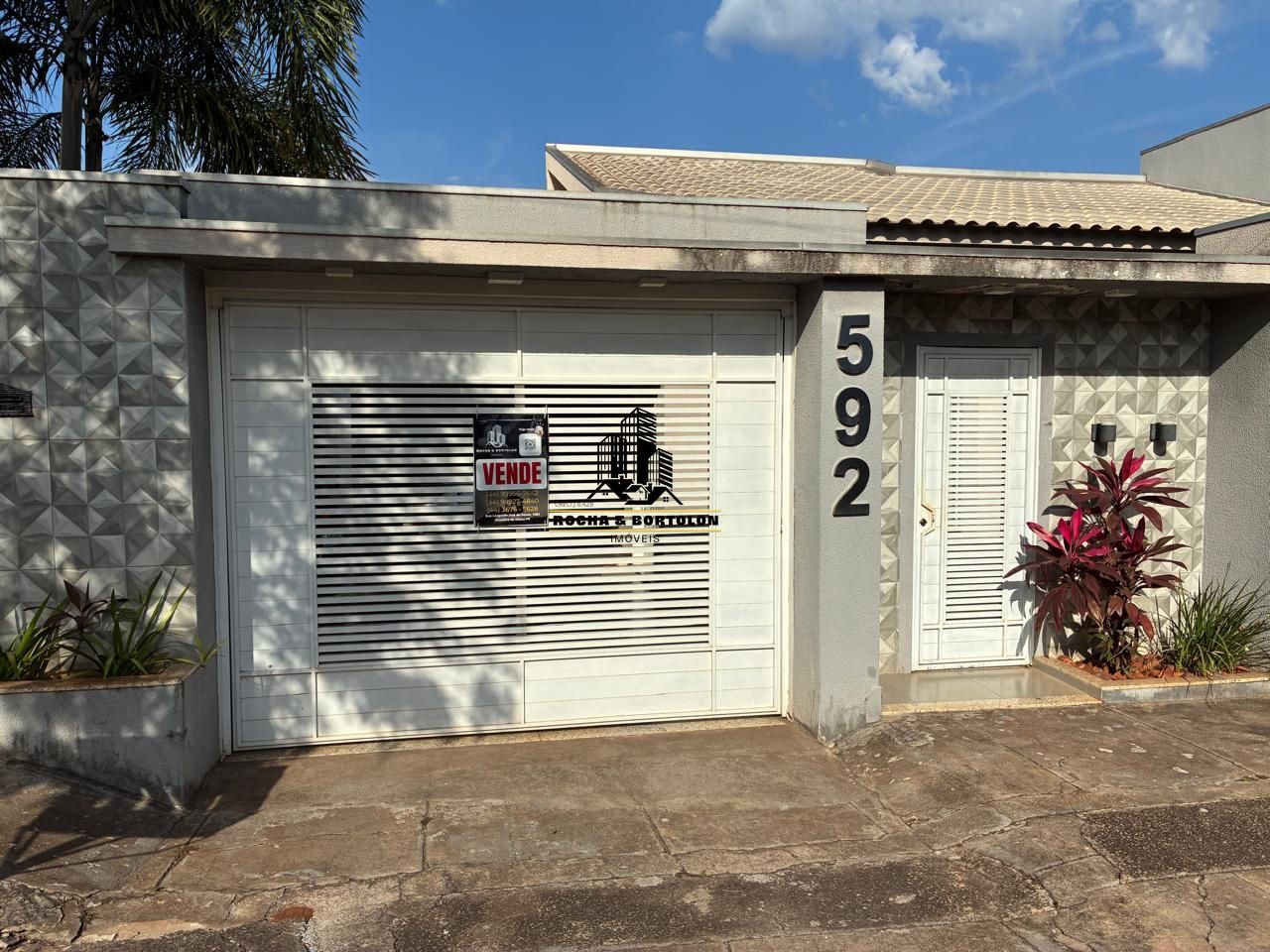 Casa, 3 quartos, 160 m² - Foto 1