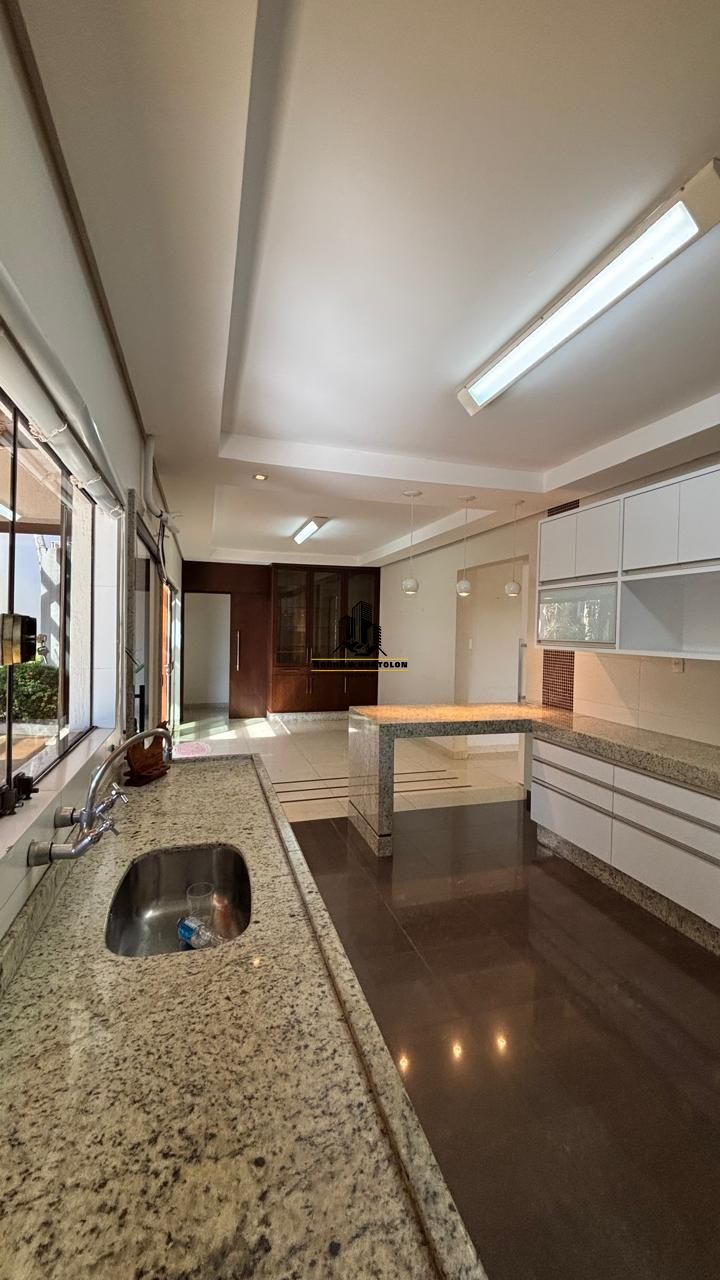 Casa, 4 quartos, 700 m² - Foto 26