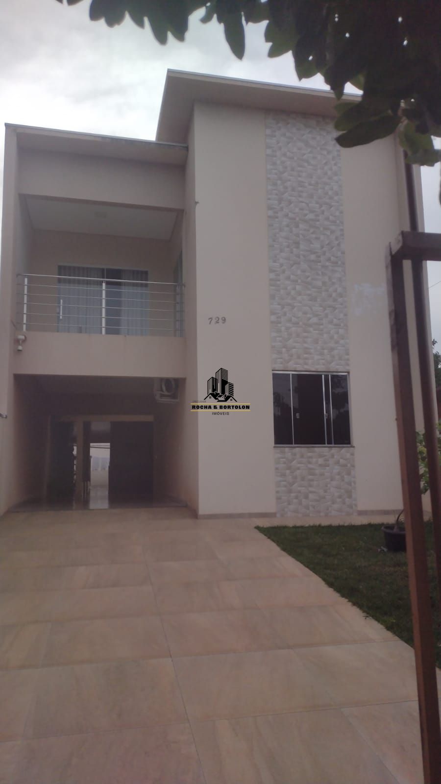 Sobrado, 4 quartos, 245 m² - Foto 1