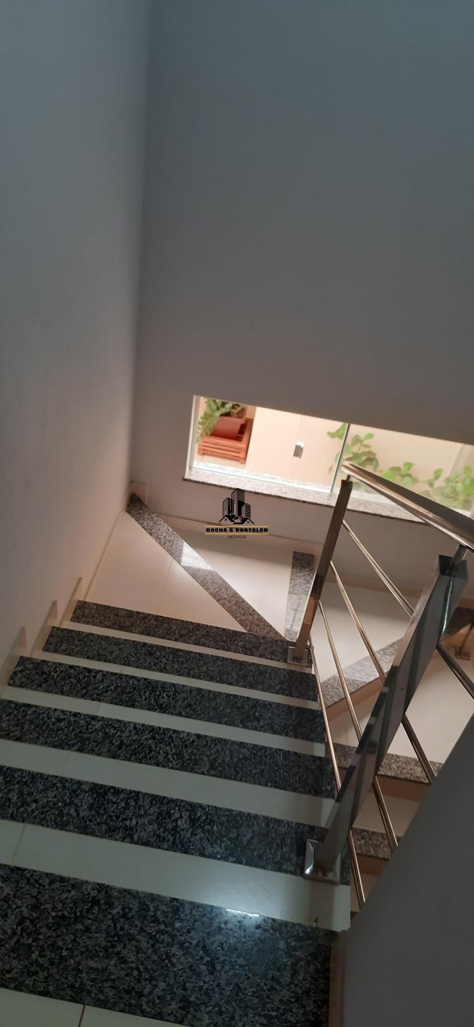 Sobrado, 4 quartos, 245 m² - Foto 3