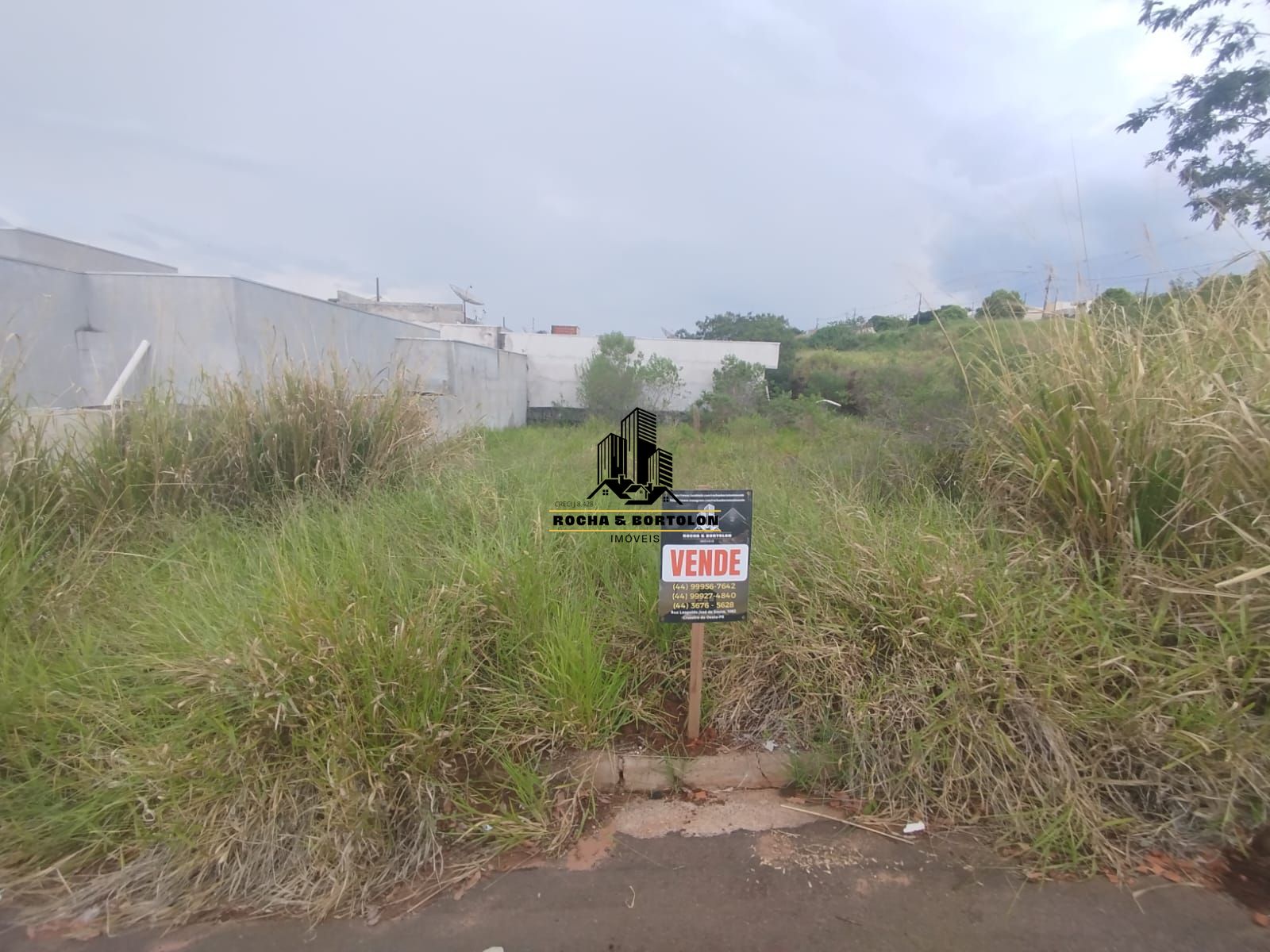 Terreno, 231 m² - Foto 1