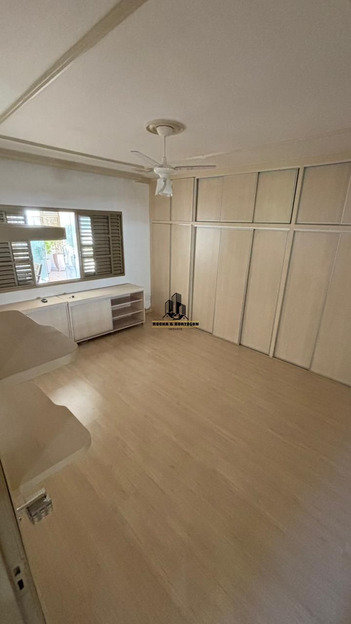 Casa, 4 quartos, 490 m² - Foto 9