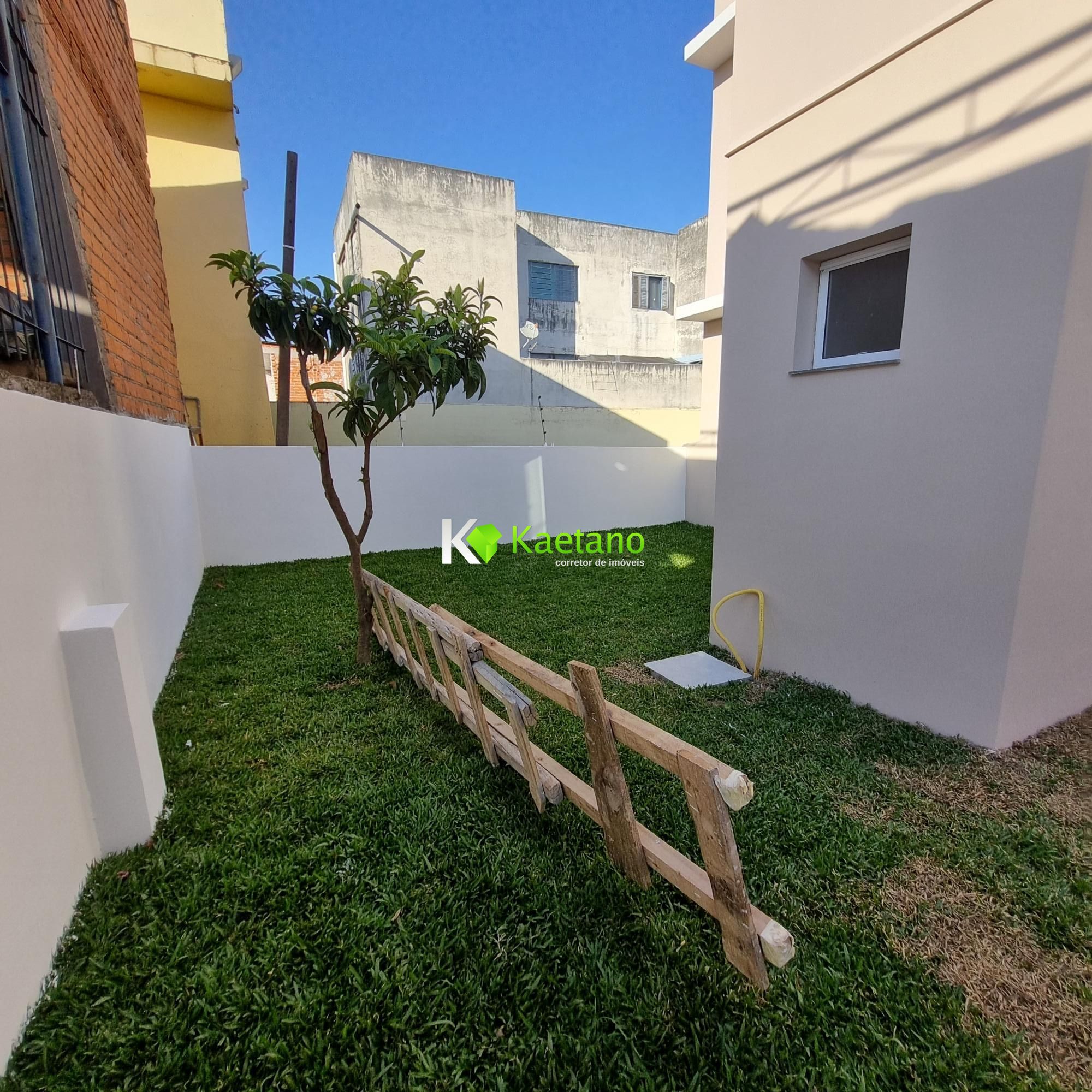 Apartamento à venda com 2 quartos, 68m² - Foto 10