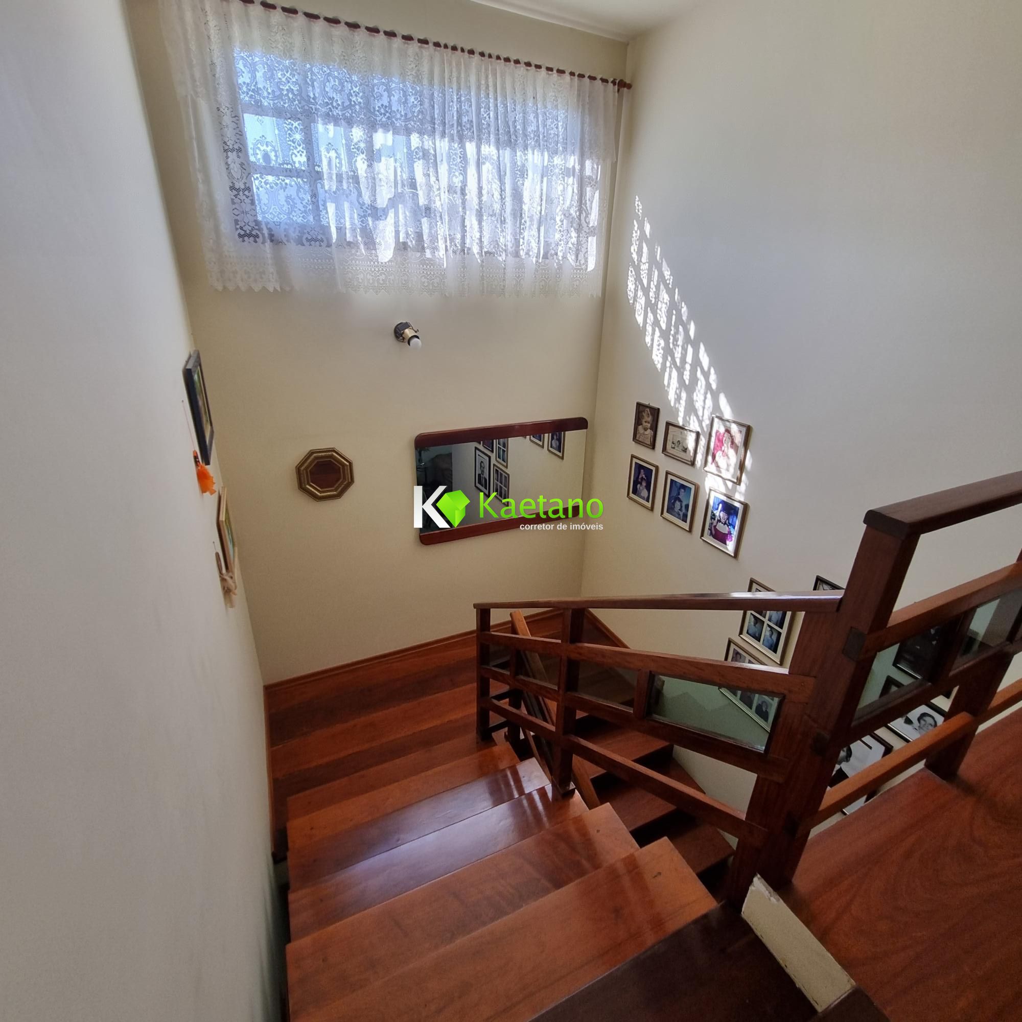 Casa à venda com 3 quartos, 339m² - Foto 13