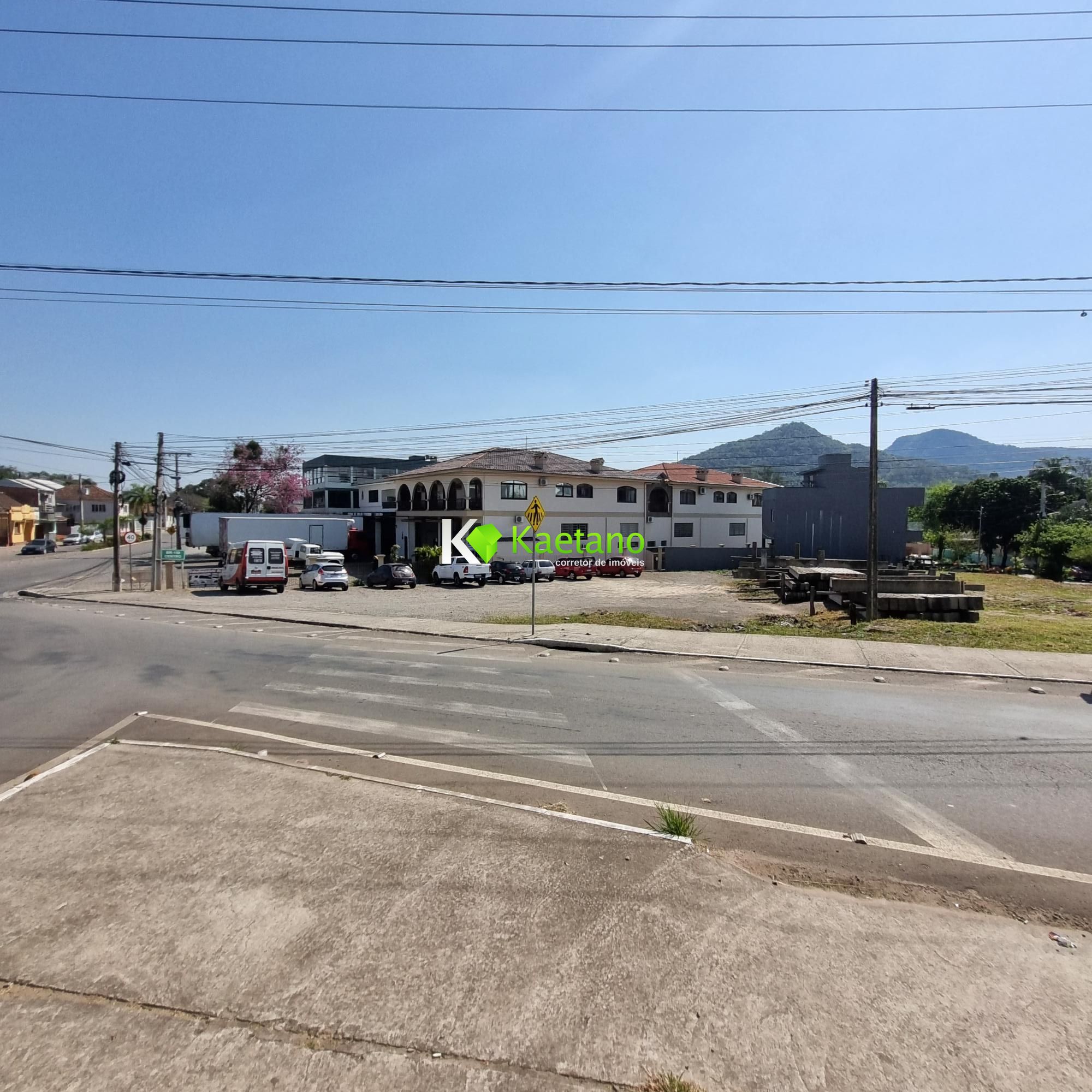 Terreno à venda, 600m² - Foto 3