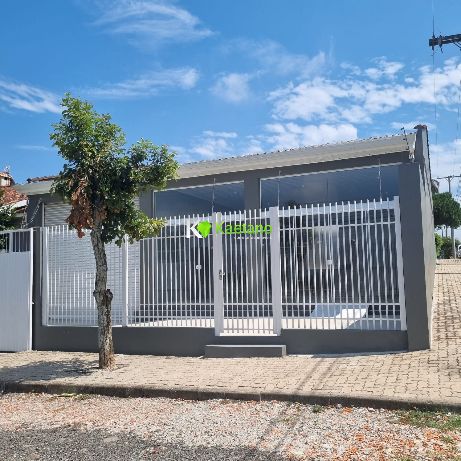 Loja-Salão para alugar com 1 quarto, 85m² - Foto 2