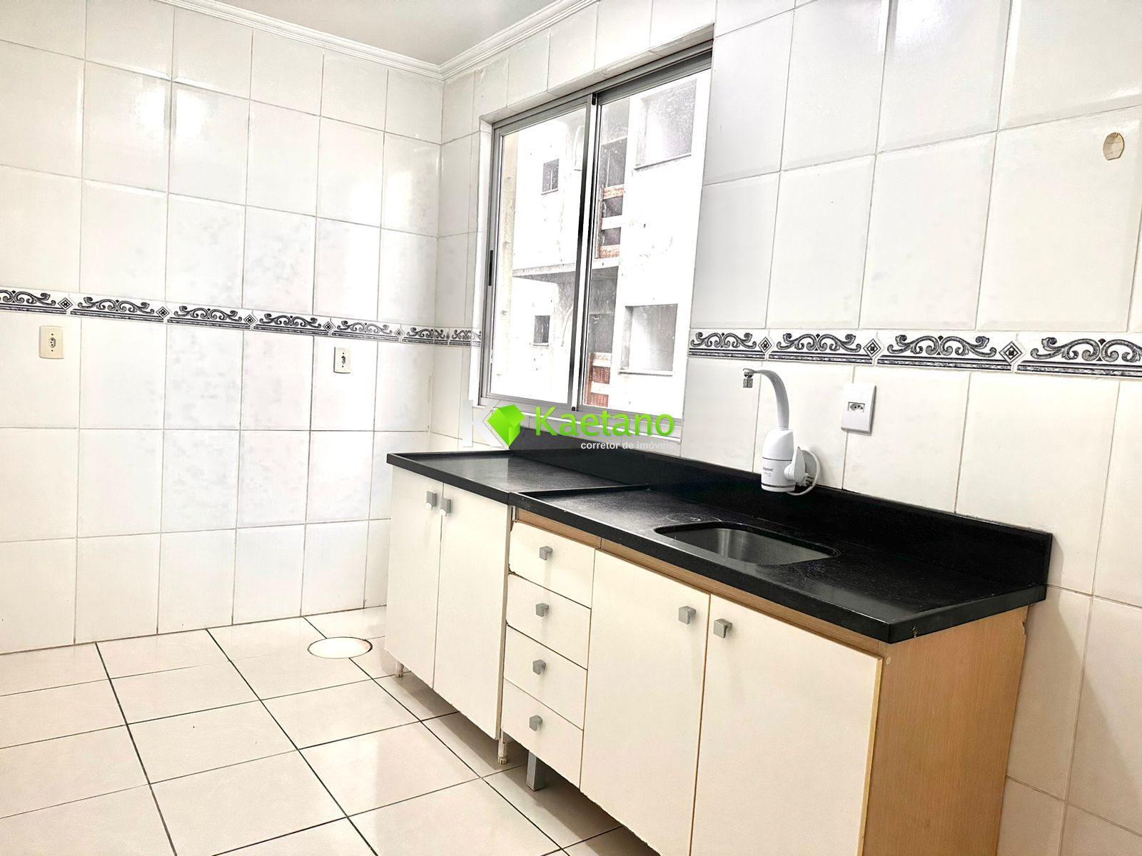 Apartamento à venda com 3 quartos, 121m² - Foto 6