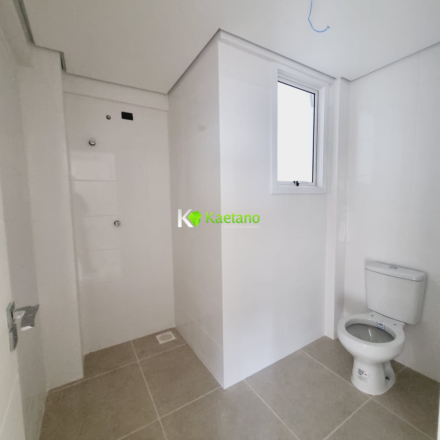 Apartamento à venda com 2 quartos, 74m² - Foto 11