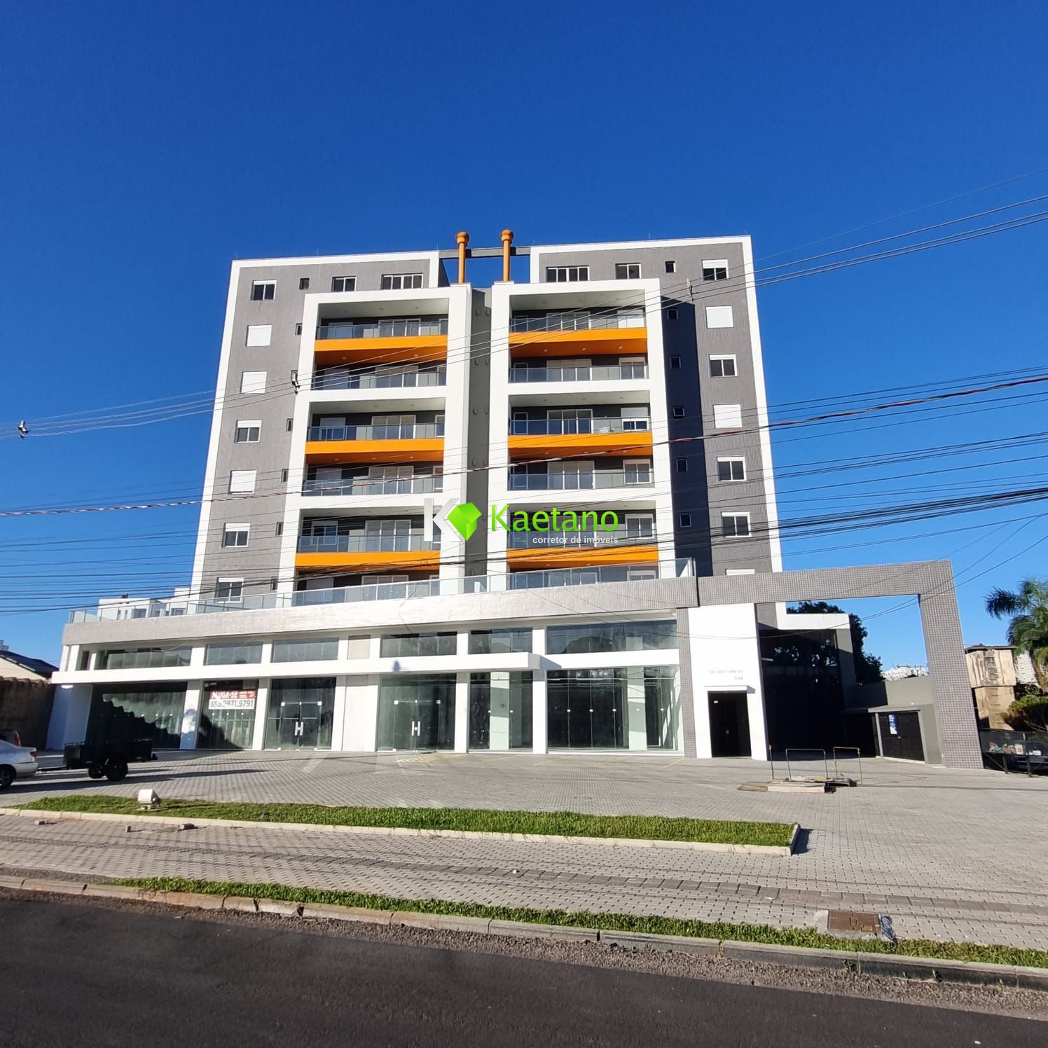 Apartamento à venda com 3 quartos, 126m² - Foto 1