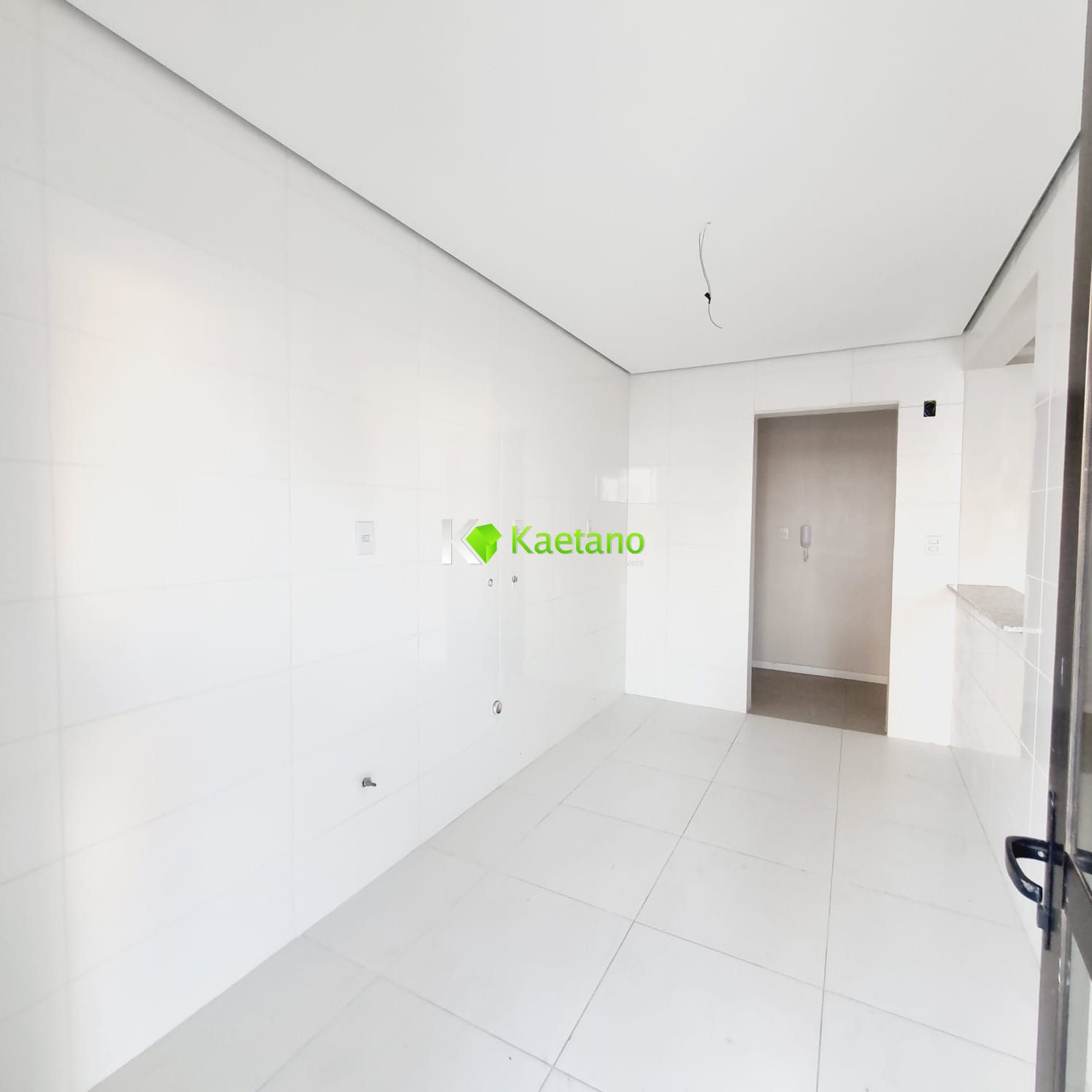 Apartamento à venda com 2 quartos, 93m² - Foto 9